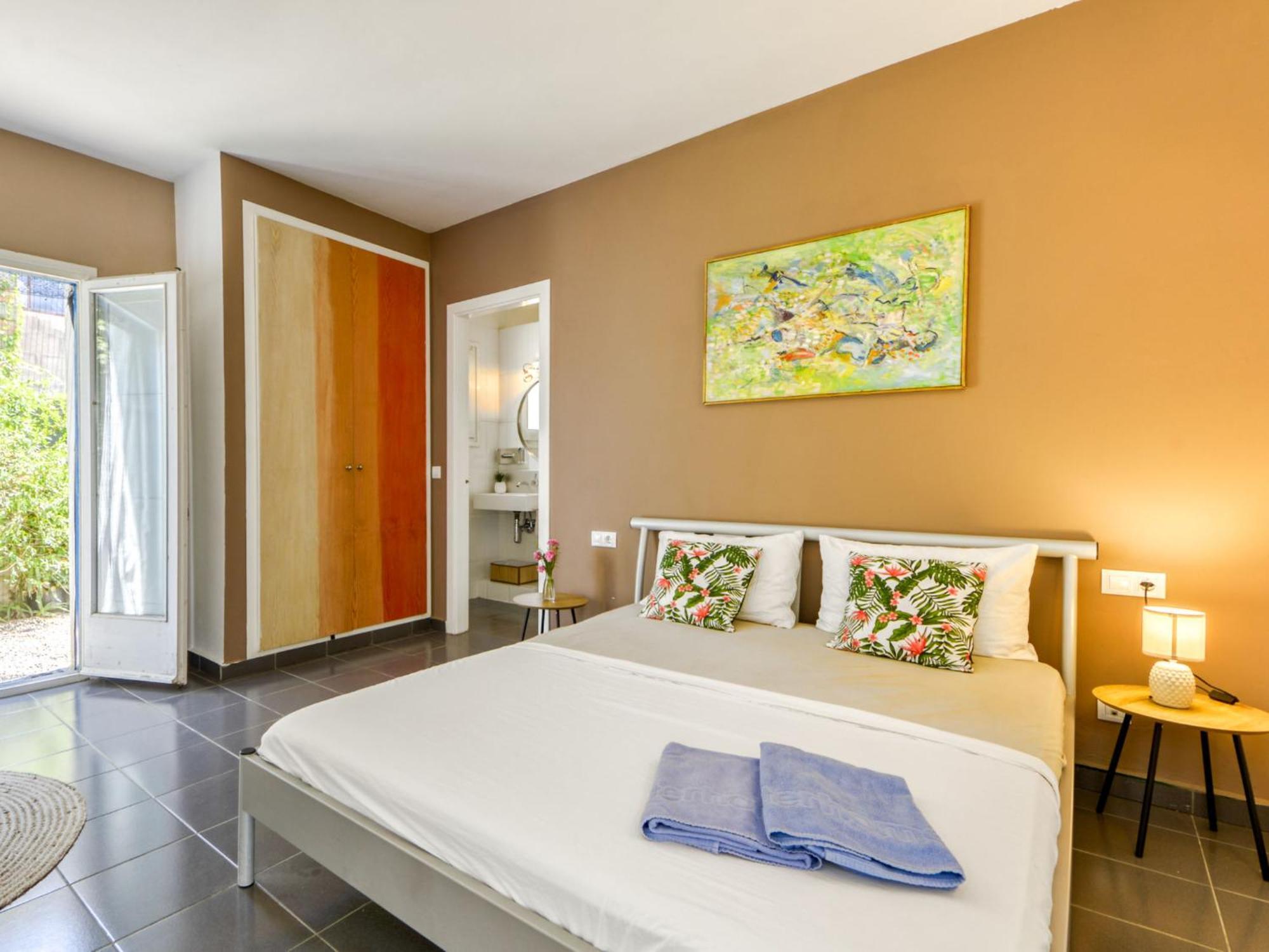 Ave De Paso By Interhome * Fortia