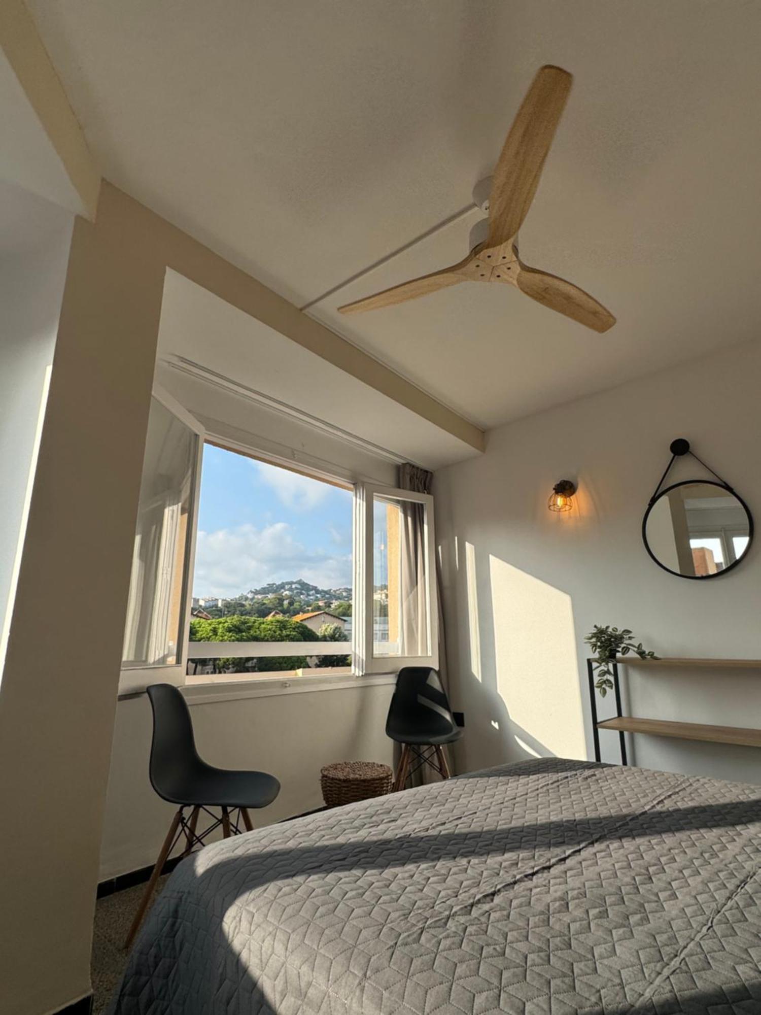 Santa Ana Guest house *