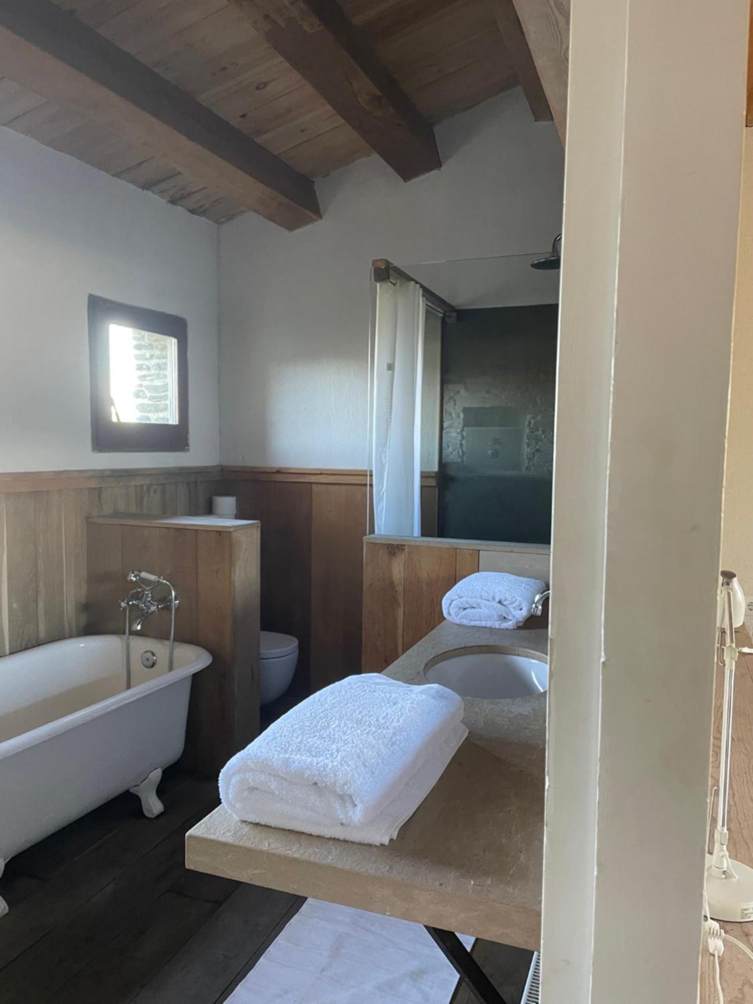 Villa Isla Privada En De Ensueno Con 11 Dobles Con Bano Privado Y Piscina *