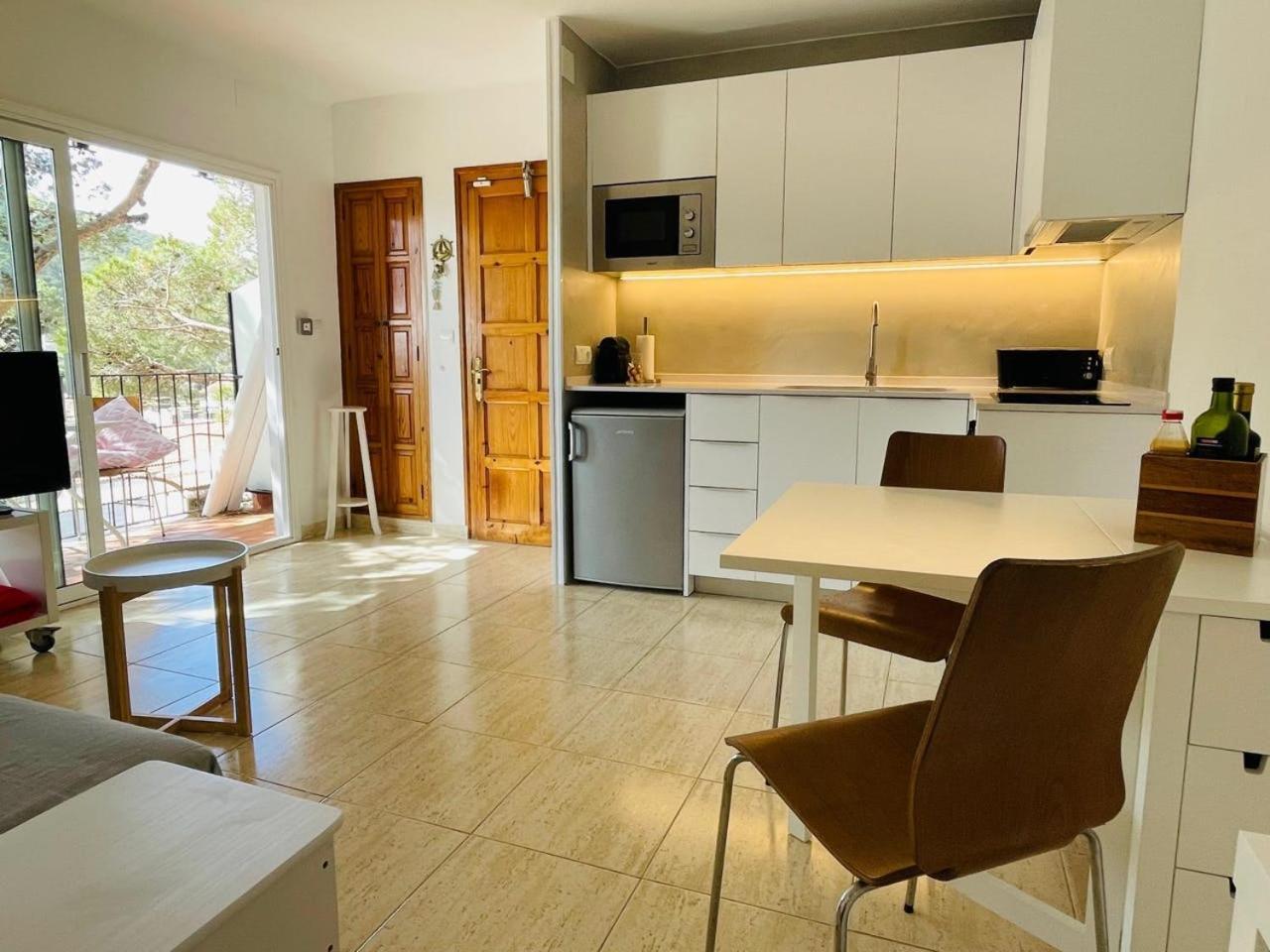 Apartamento Roca Rubia 1- Very Cozy, Terrace And Balcony With Stunning Views