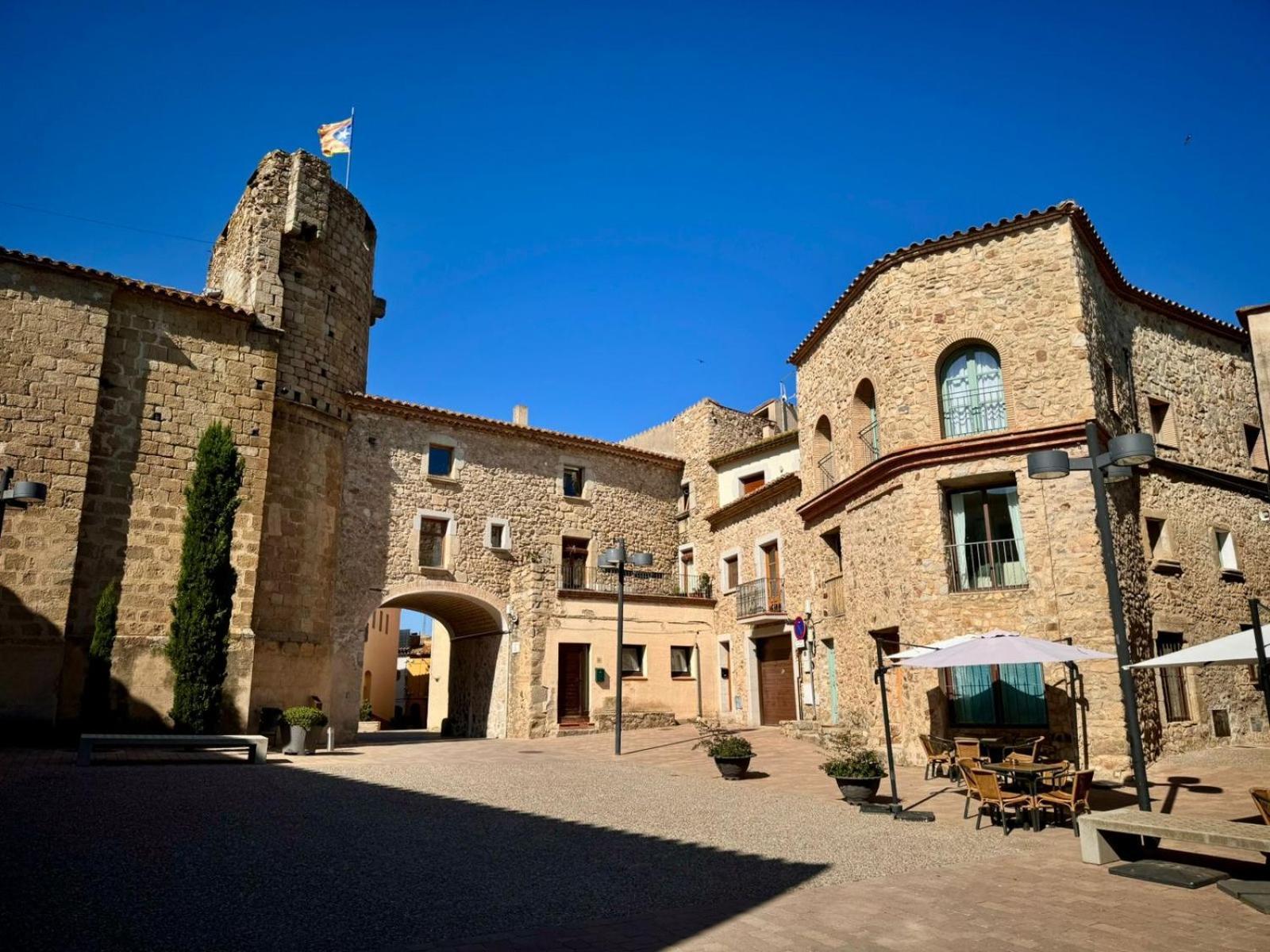 Casa Forta, Charm Between Vines
