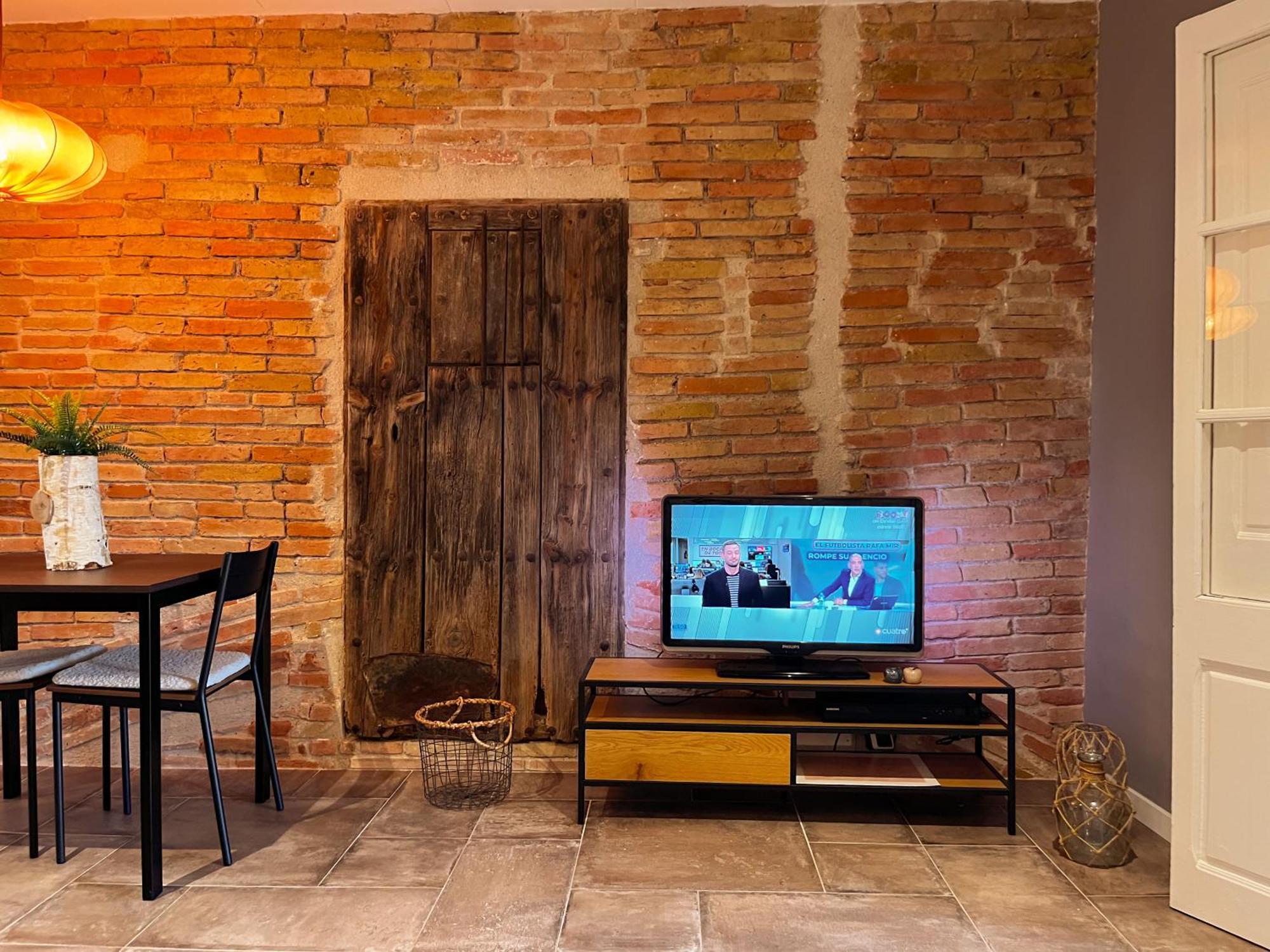 Apartment Chic In Center Girona