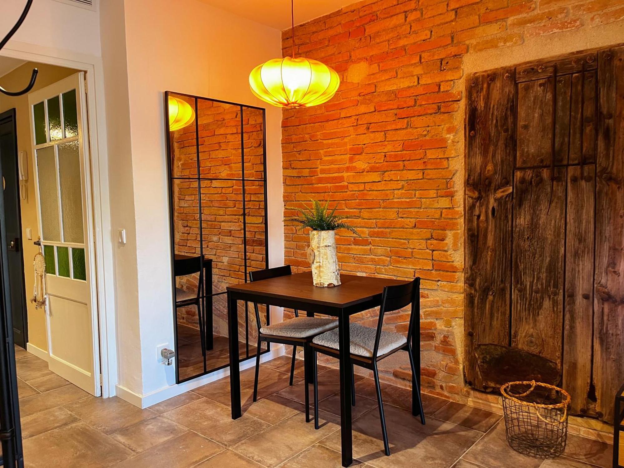 Apartment Chic In Center *