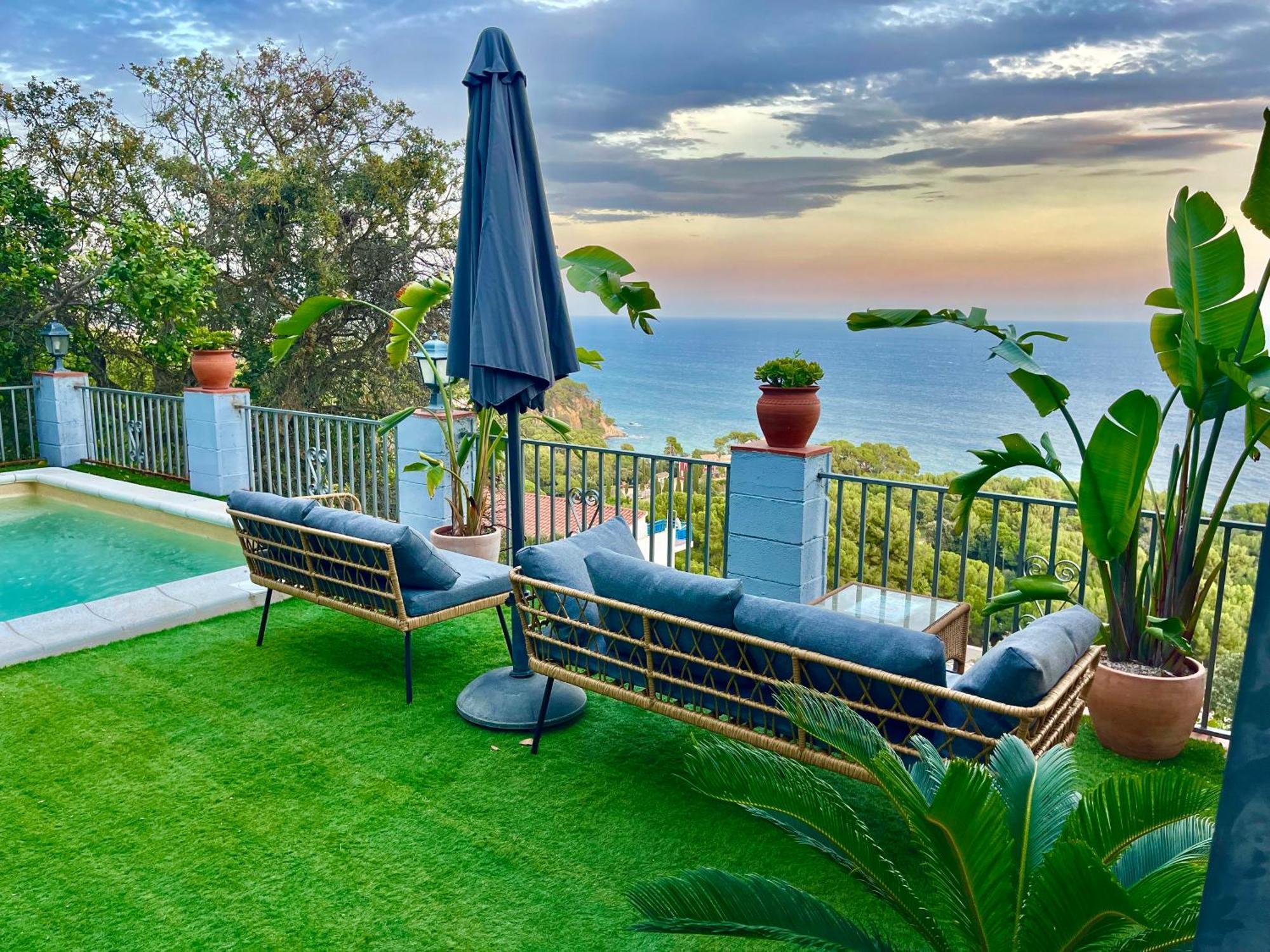 Villa Seahomes Vacations, La Casa Blue Mediterranean Lifestyle Blanes