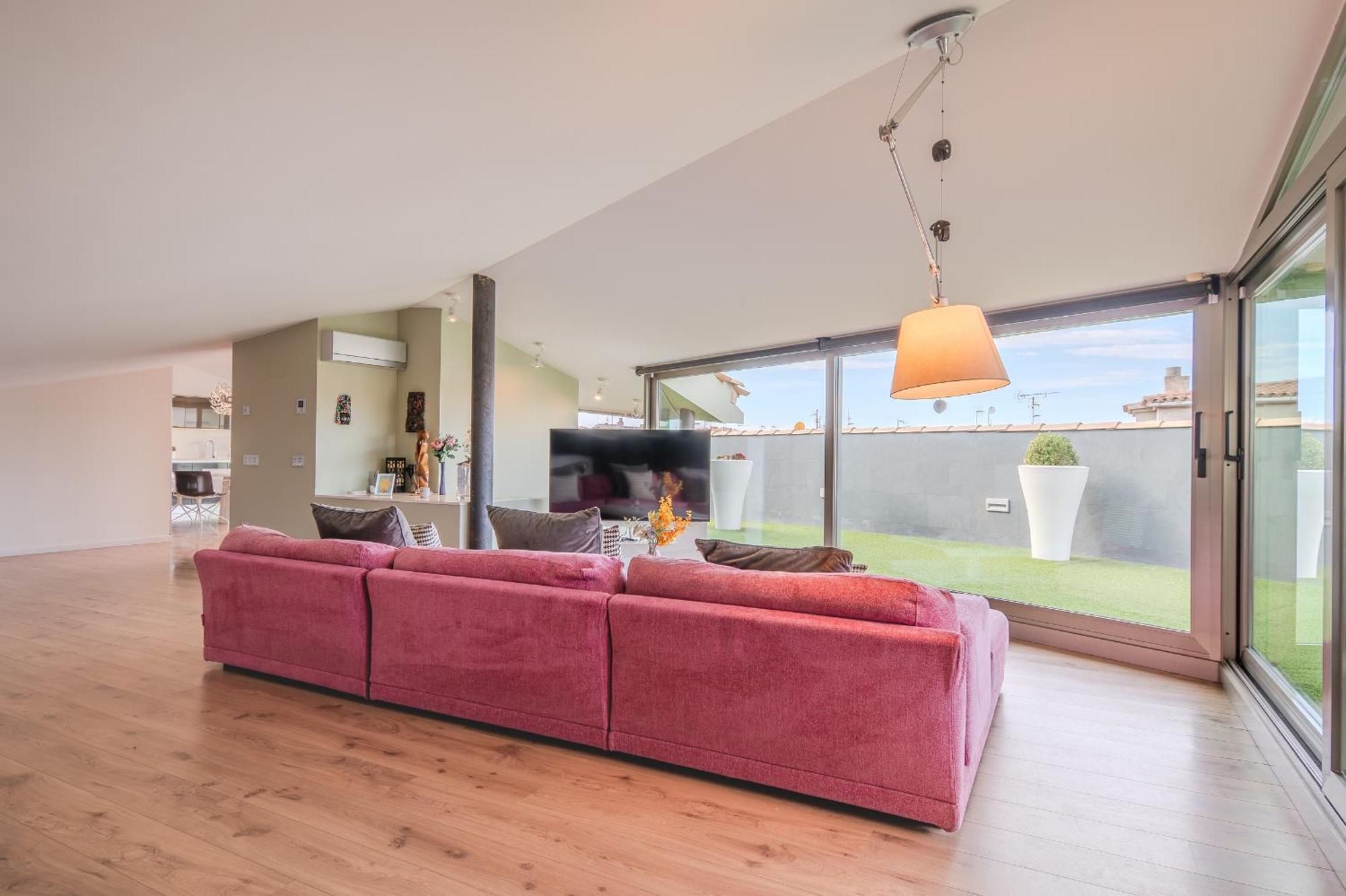 Gran Duplex Cerca Del Mar Con Piscina Privada En El Centro De Rosas