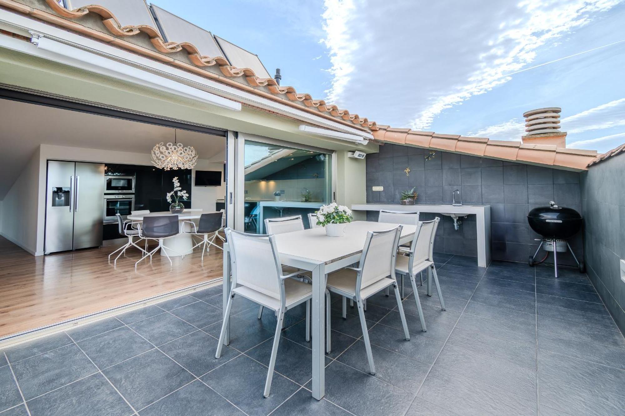 Gran Duplex Cerca Del Mar Con Piscina Privada En El Centro De * Roses