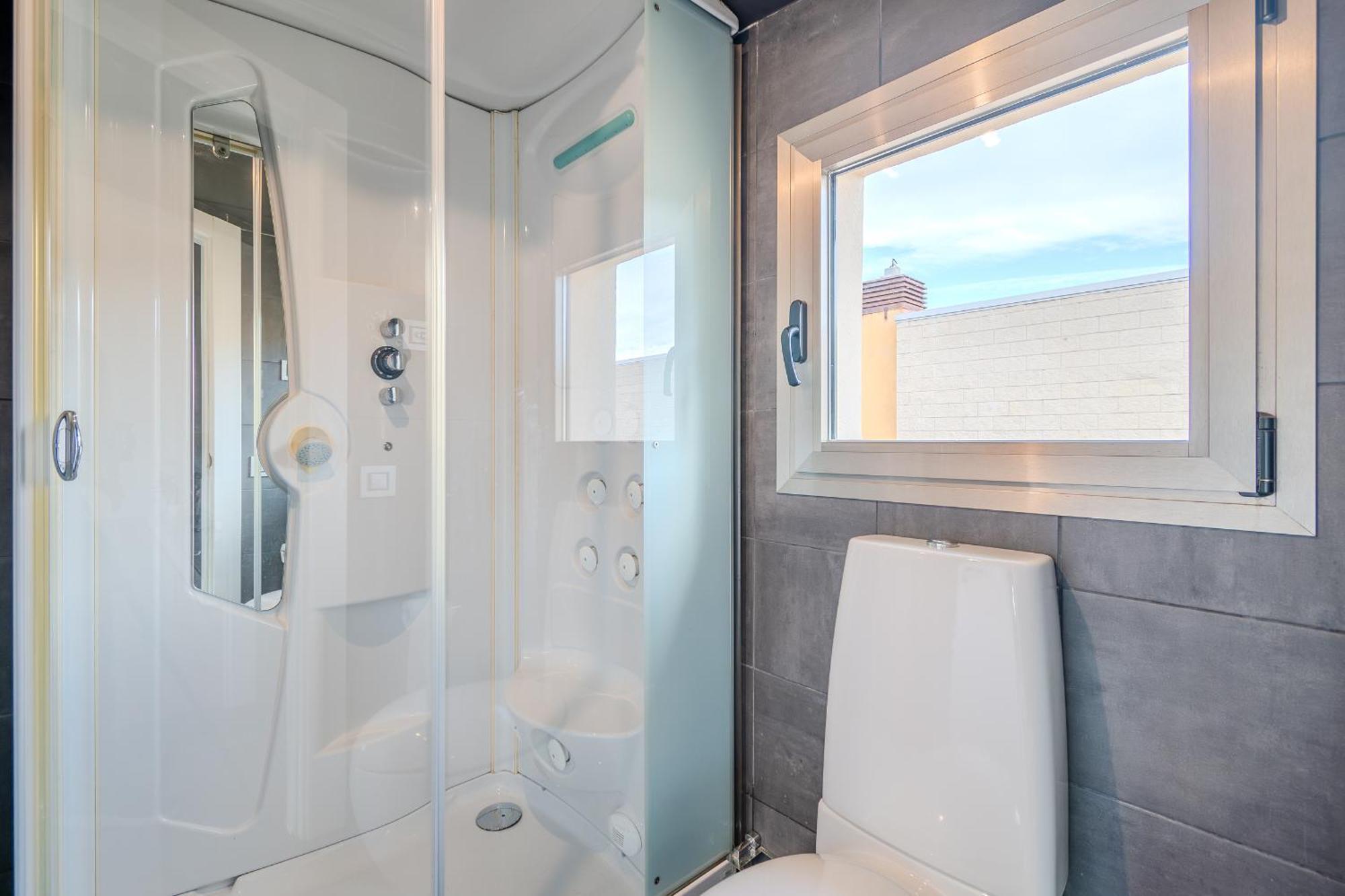 Gran Duplex Cerca Del Mar Con Piscina Privada En El Centro De Holiday home *