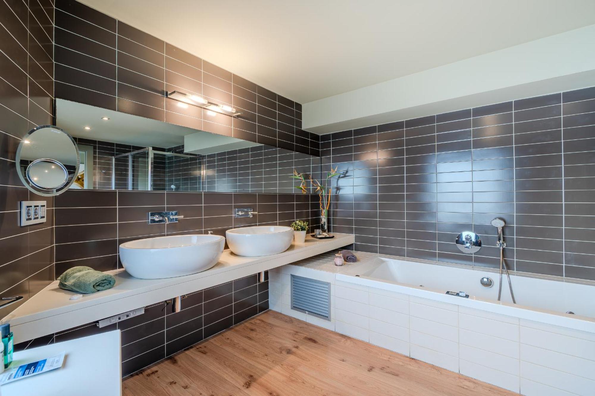 Gran Duplex Cerca Del Mar Con Piscina Privada En El Centro De