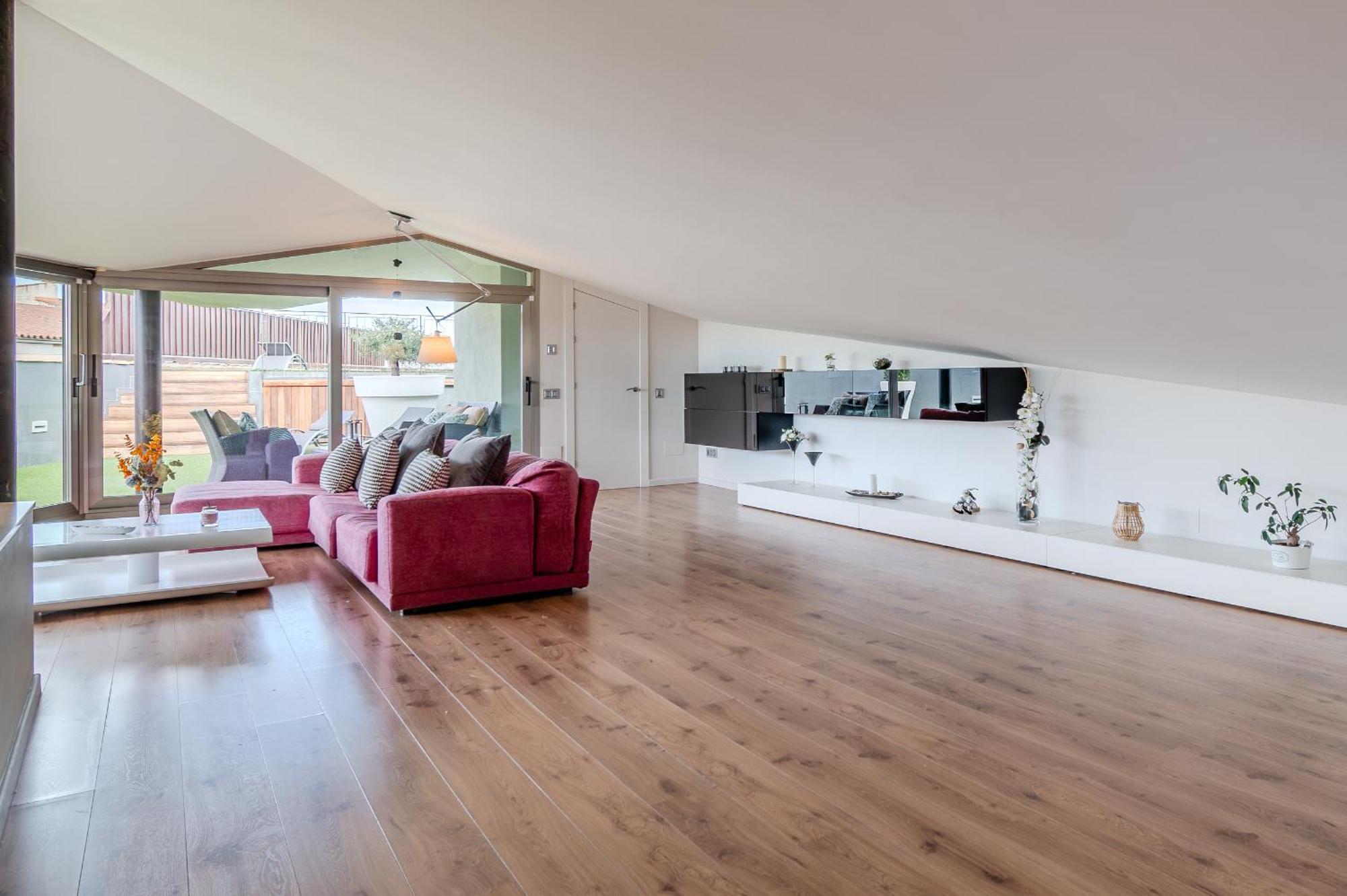 Сasa de vacaciones Gran Duplex Cerca Del Mar Con Piscina Privada En El Centro De *