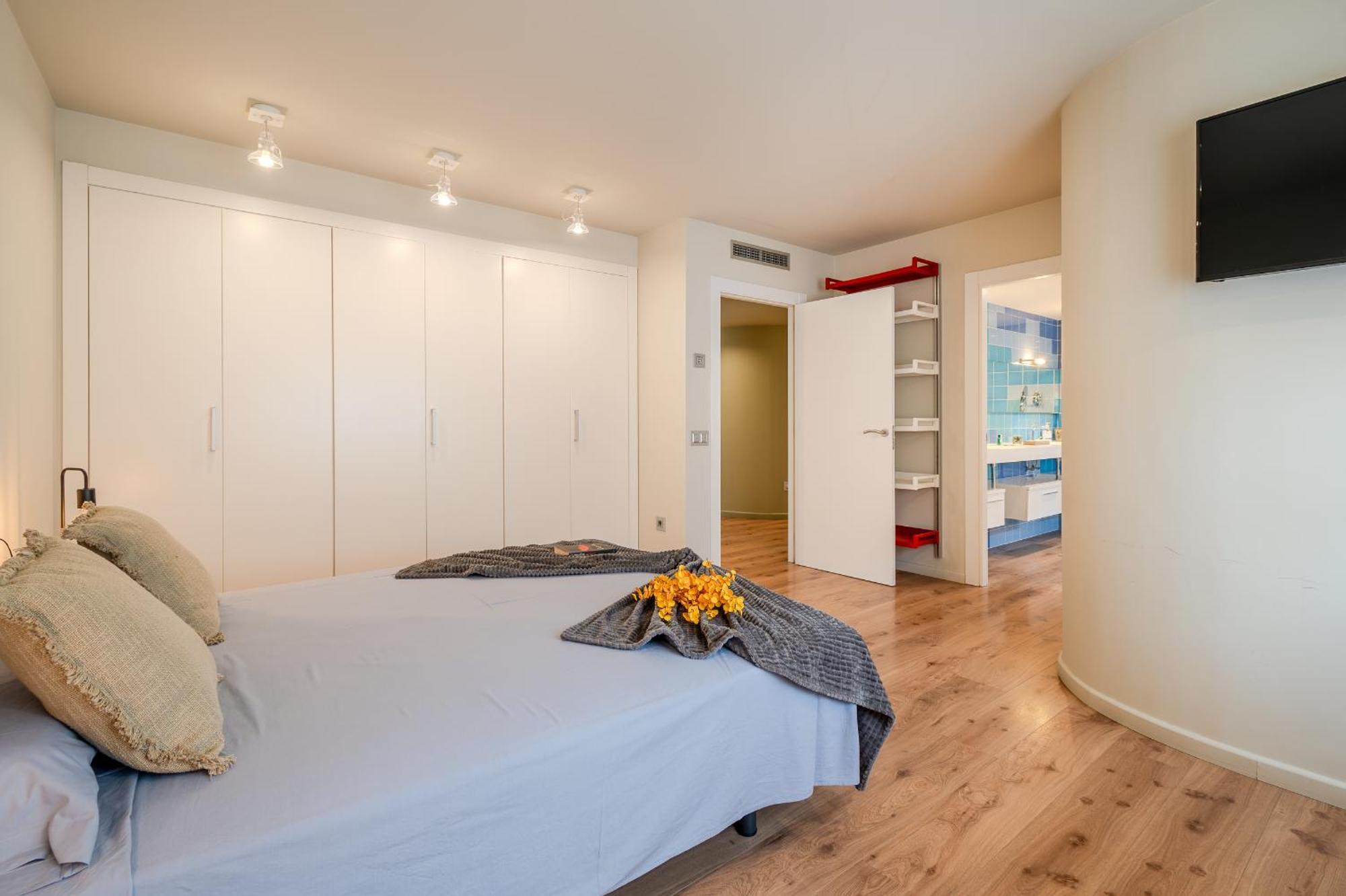 Holiday home Gran Duplex Cerca Del Mar Con Piscina Privada En El Centro De Roses
