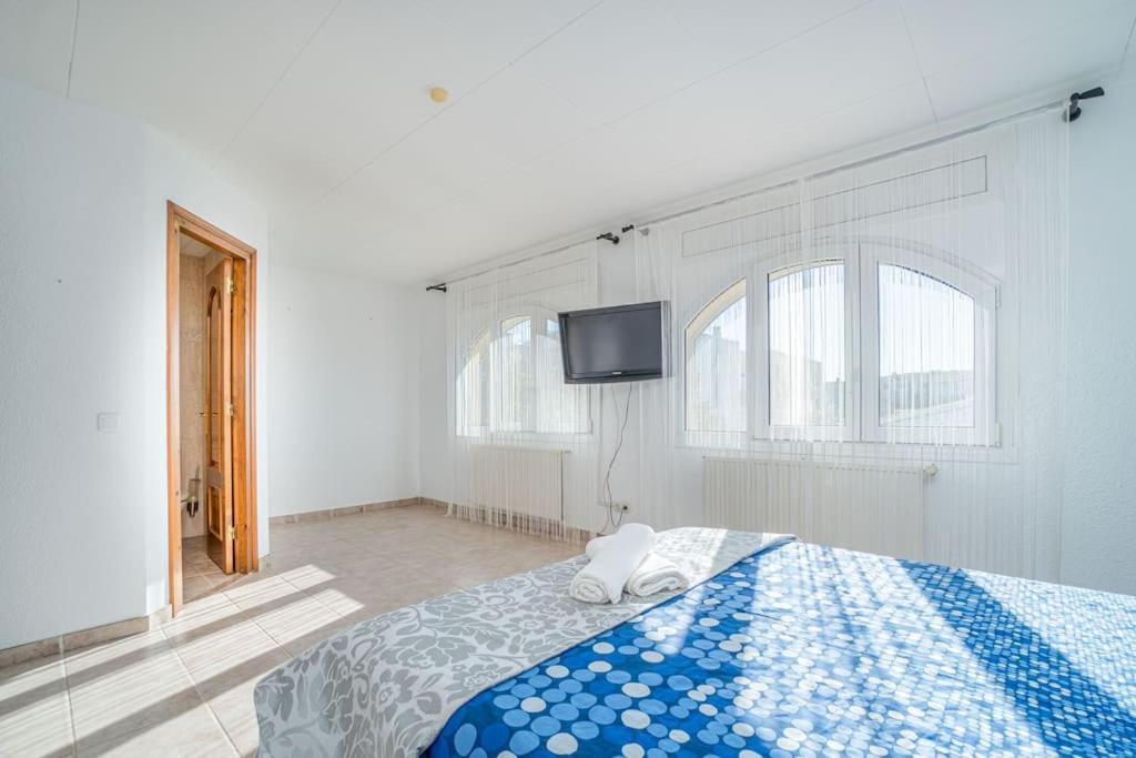 Villa Sm21-gran En La Playa, 4 Habitaciones, Climatizada, Piscina, Barbacoa Y Wifi