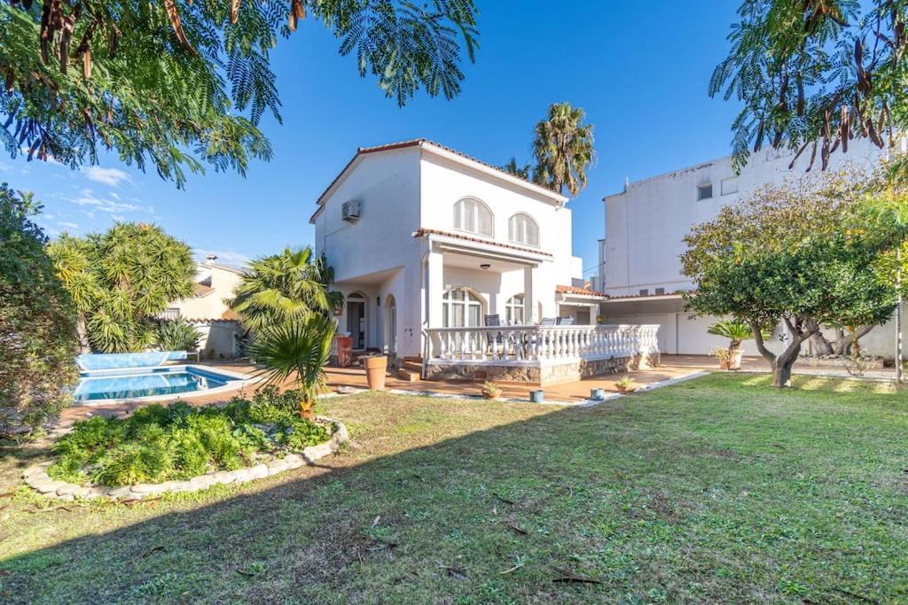 Sm21-gran En La Playa, 4 Habitaciones, Climatizada, Piscina, Barbacoa Y Wifi Villa