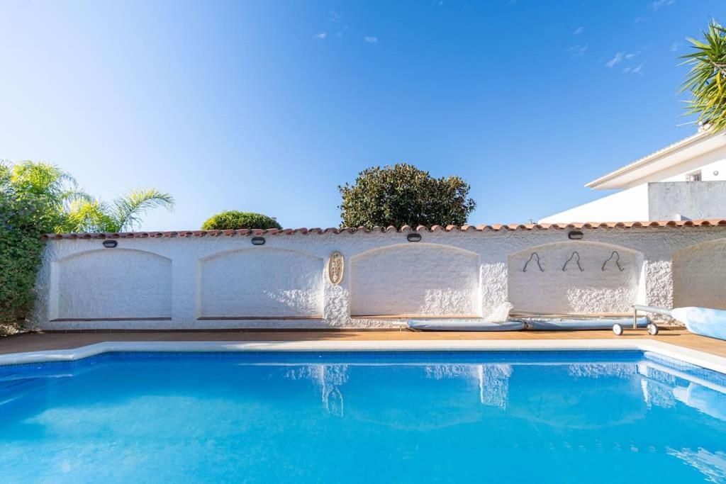 Sm21-gran En La Playa, 4 Habitaciones, Climatizada, Piscina, Barbacoa Y Wifi * Empuriabrava
