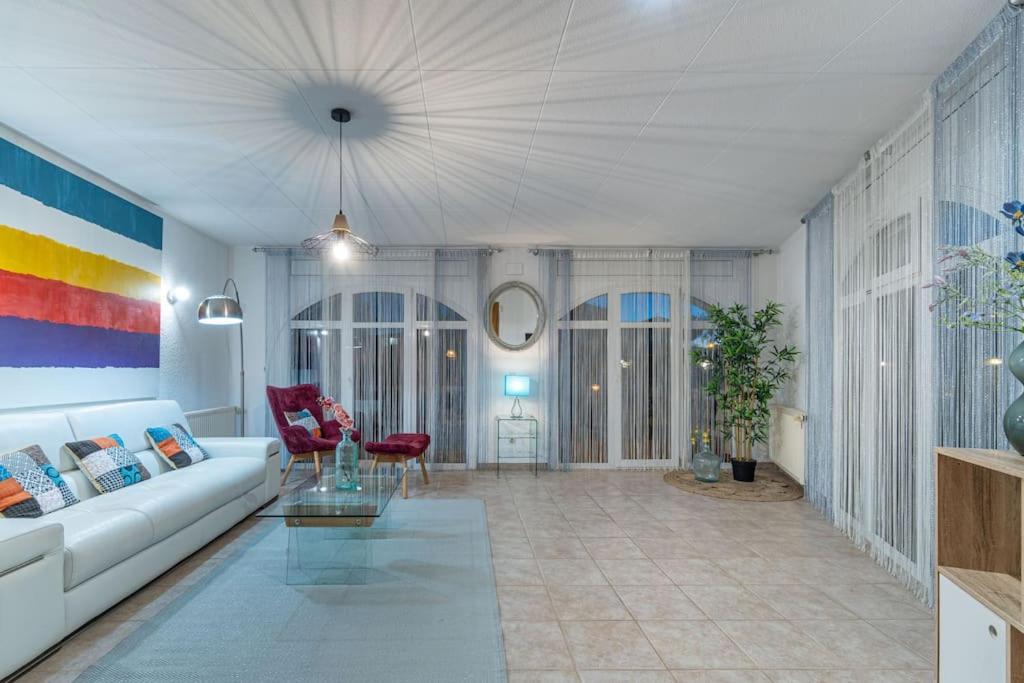 Sm21-gran En La Playa, 4 Habitaciones, Climatizada, Piscina, Barbacoa Y Wifi *