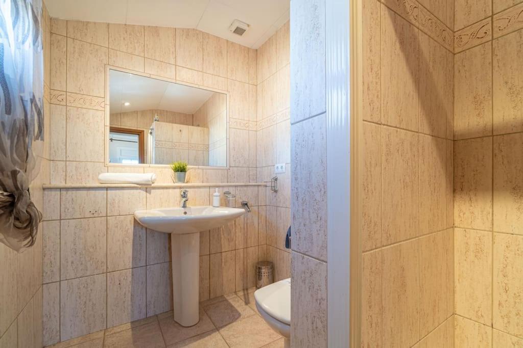 Sm21-gran En La Playa, 4 Habitaciones, Climatizada, Piscina, Barbacoa Y Wifi