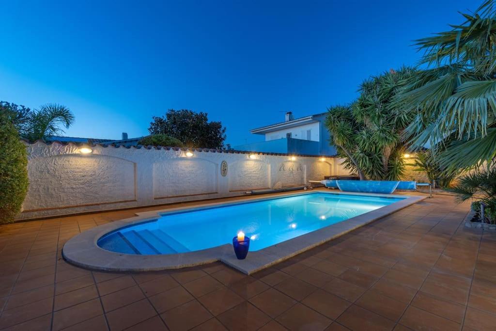 Sm21-gran En La Playa, 4 Habitaciones, Climatizada, Piscina, Barbacoa Y Wifi Villa