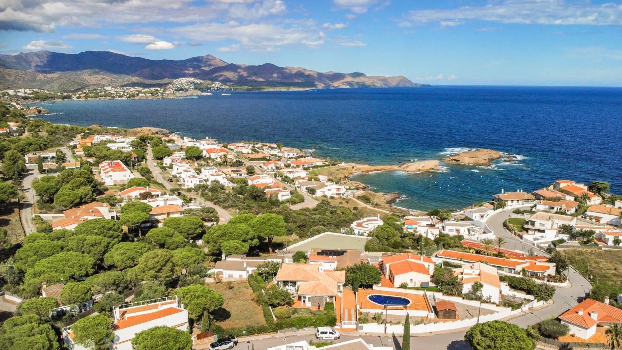 Majordoms - Sarnella, Villa