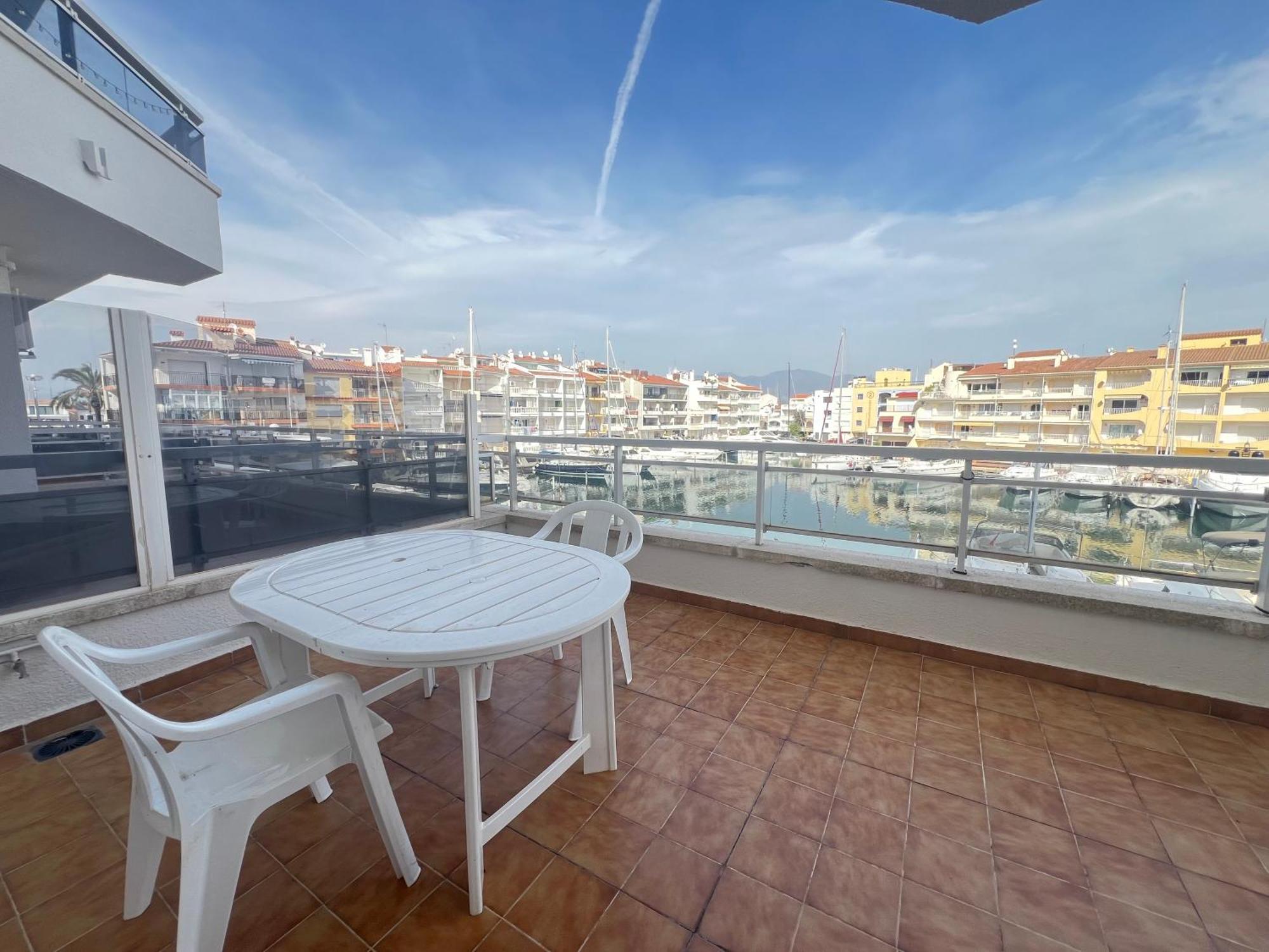 A Frente Del Canal Con Terraza Apartment *