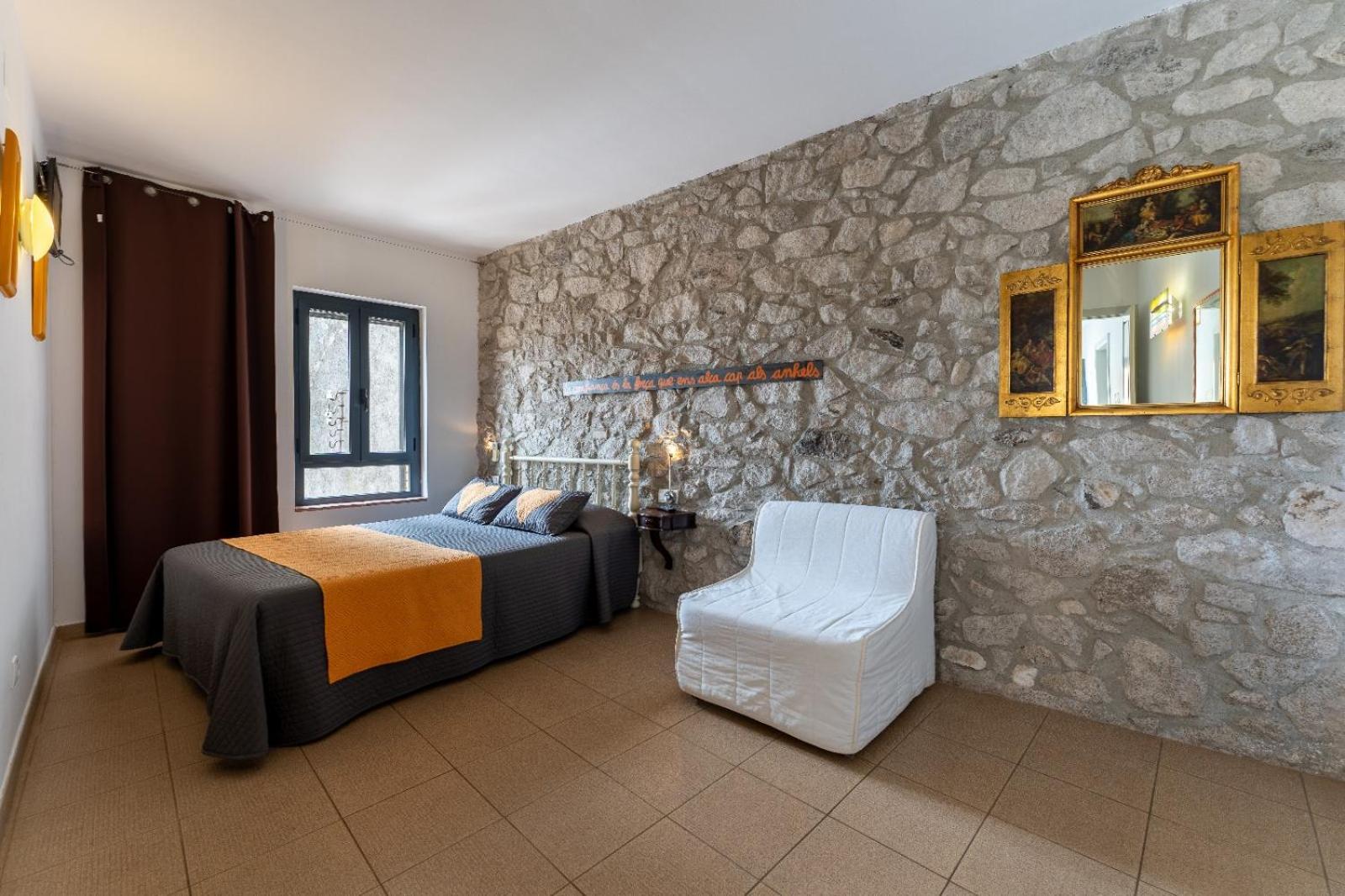 Can Salva Amb Jacuzzi Privat Country house *