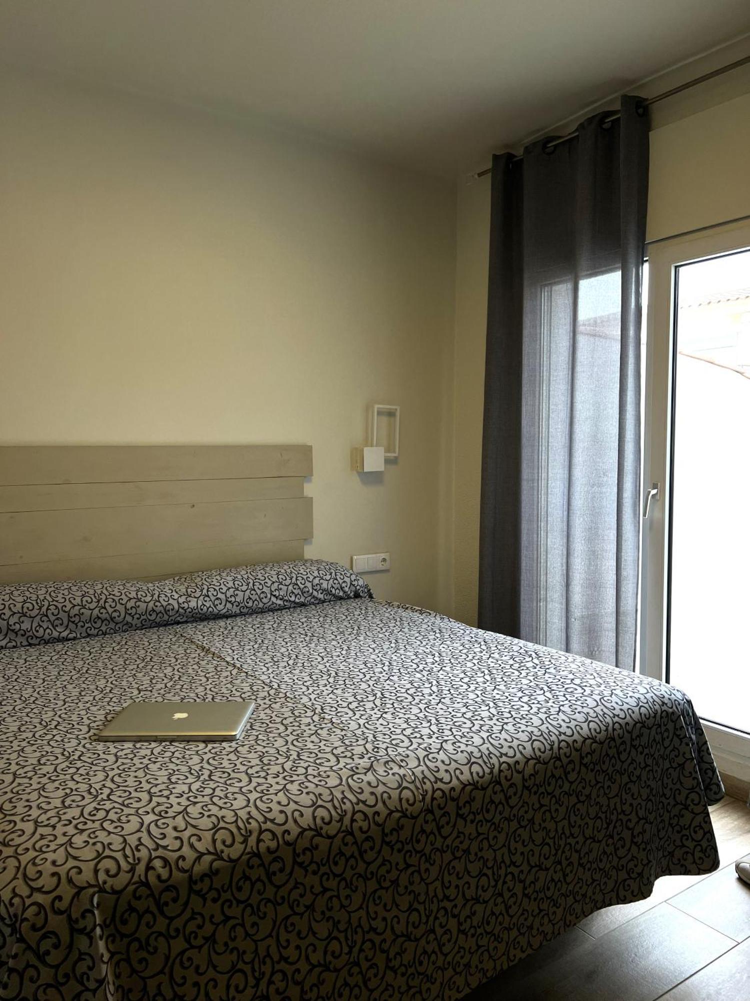 Hotel & Restaurant Figueres Parc 2*
