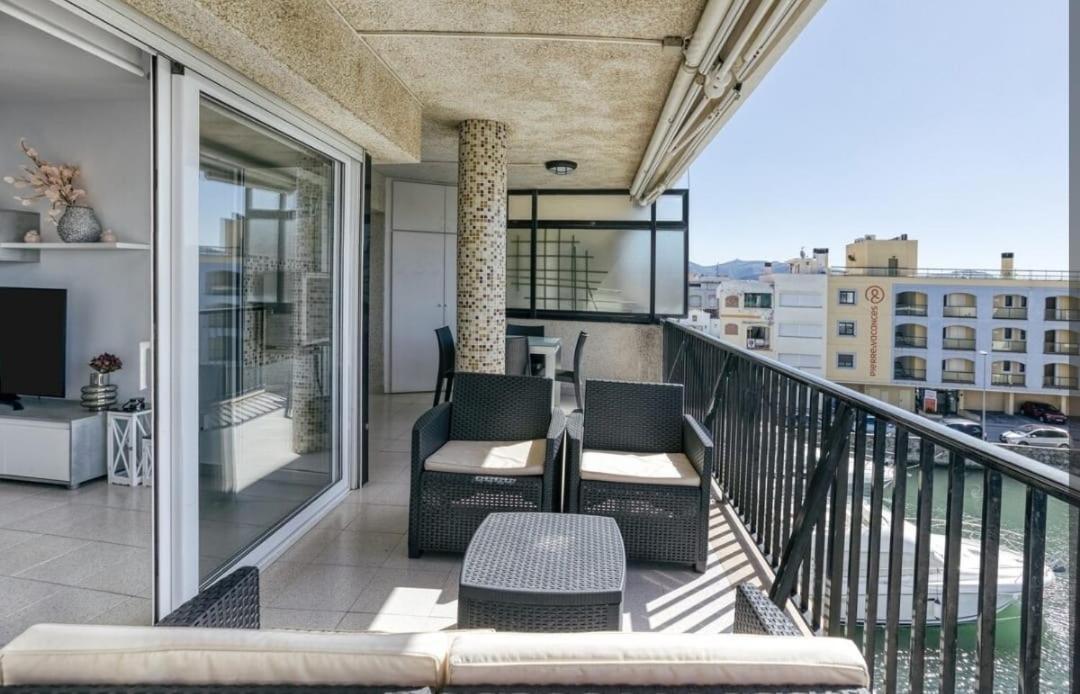 Con Vistas A Mar Y Canal. Apartamento *