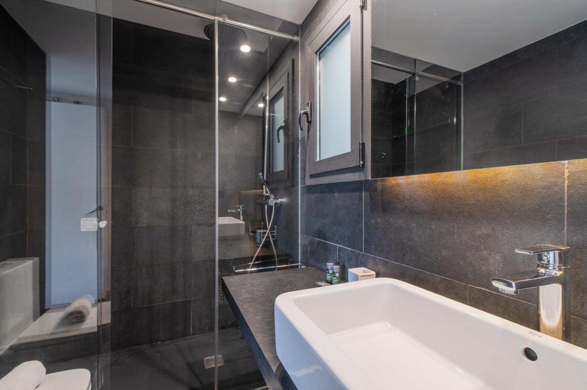Flateli Canalejas Apartamento Gerona