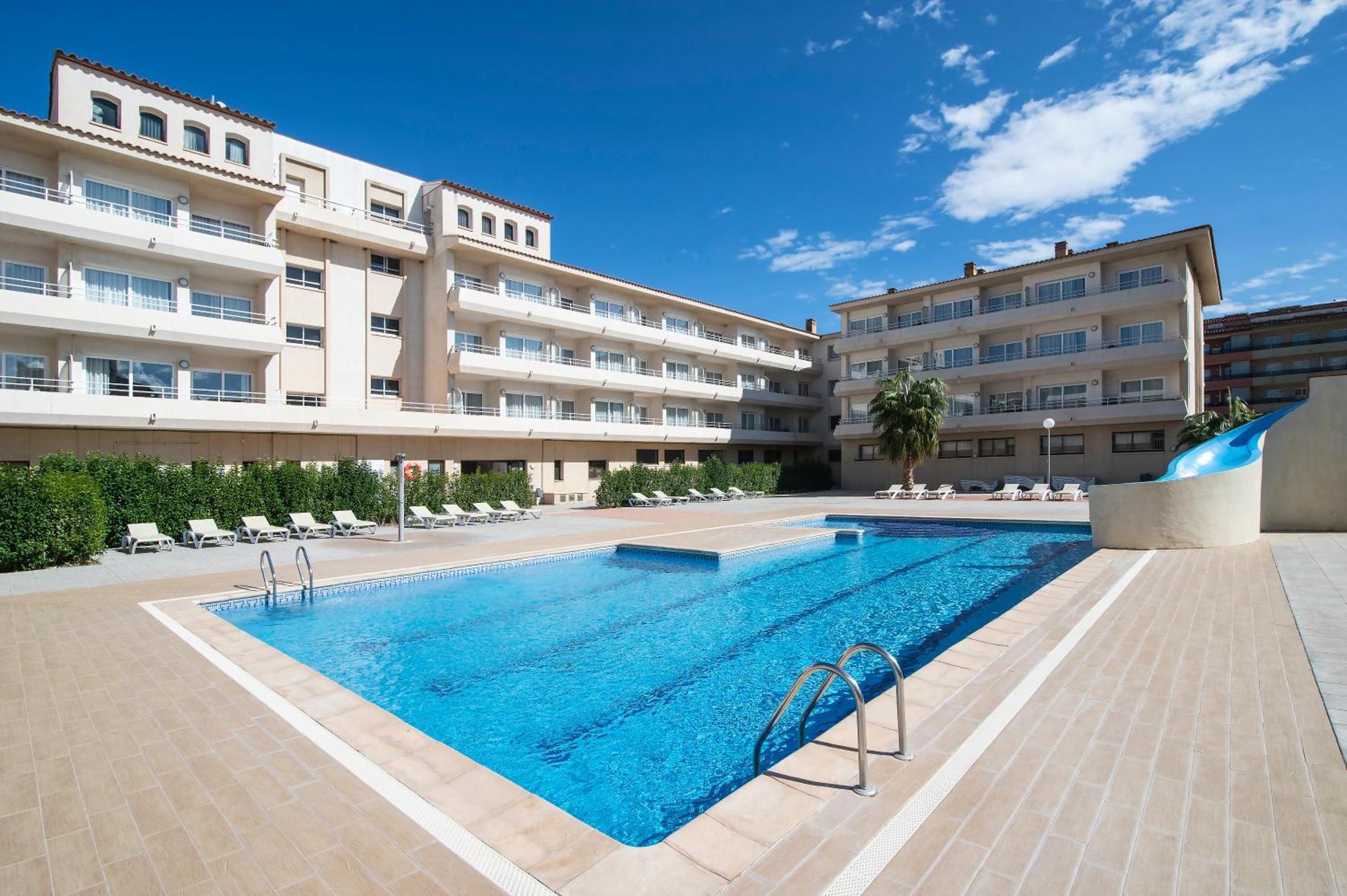 Pierre & Estartit Playa Apartment