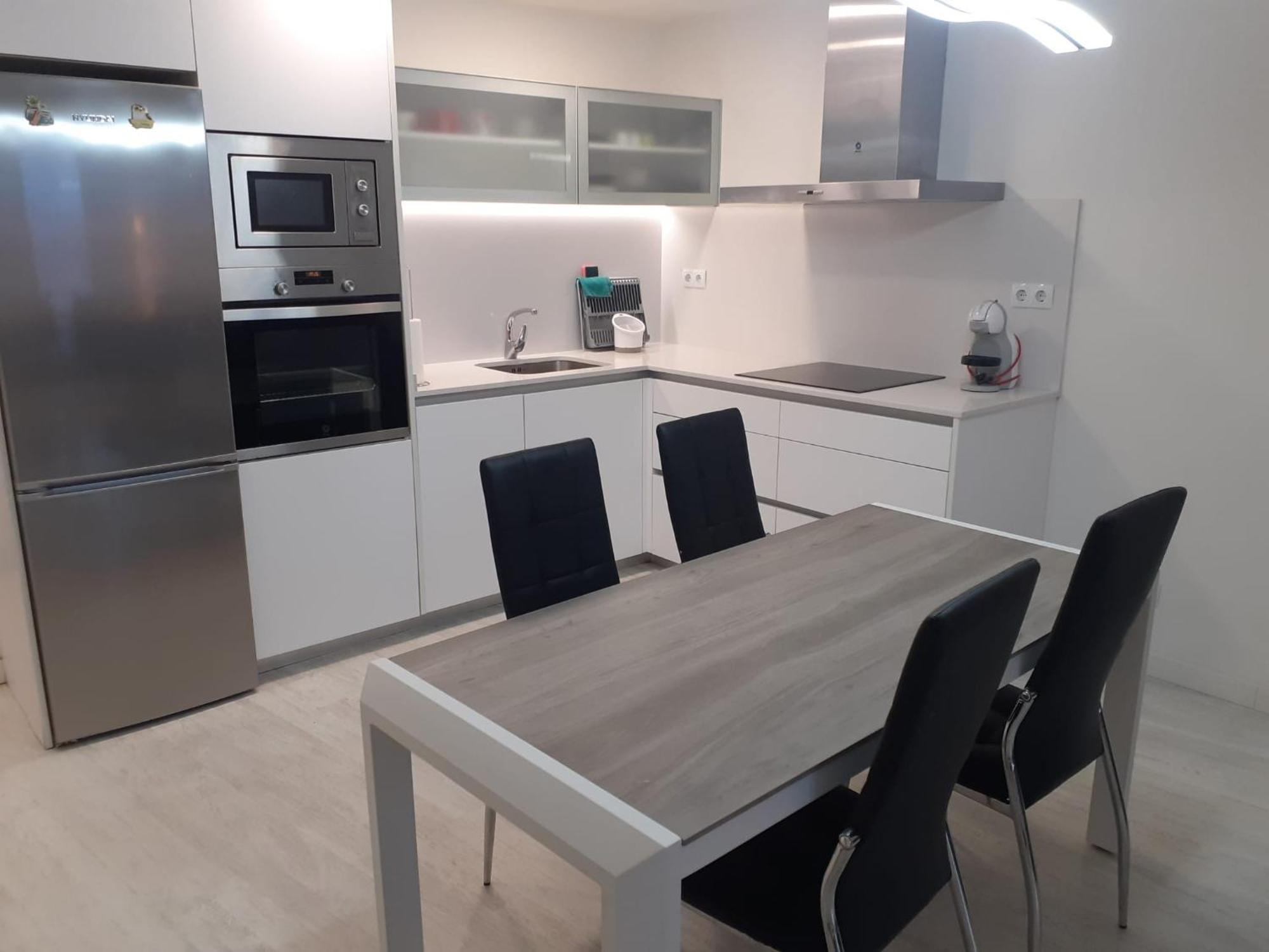 Passeig Del Mar, 2 Apartment