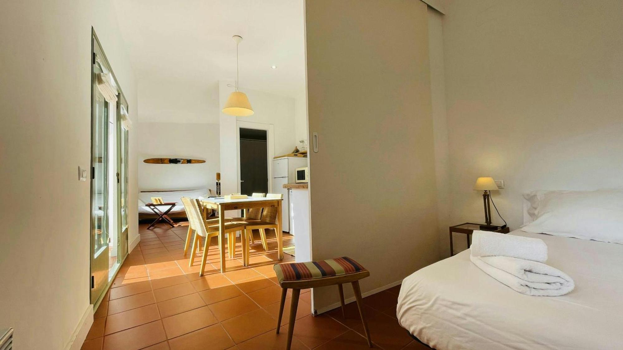 T5 - Cozy Retreat 50m To Garden Escape *