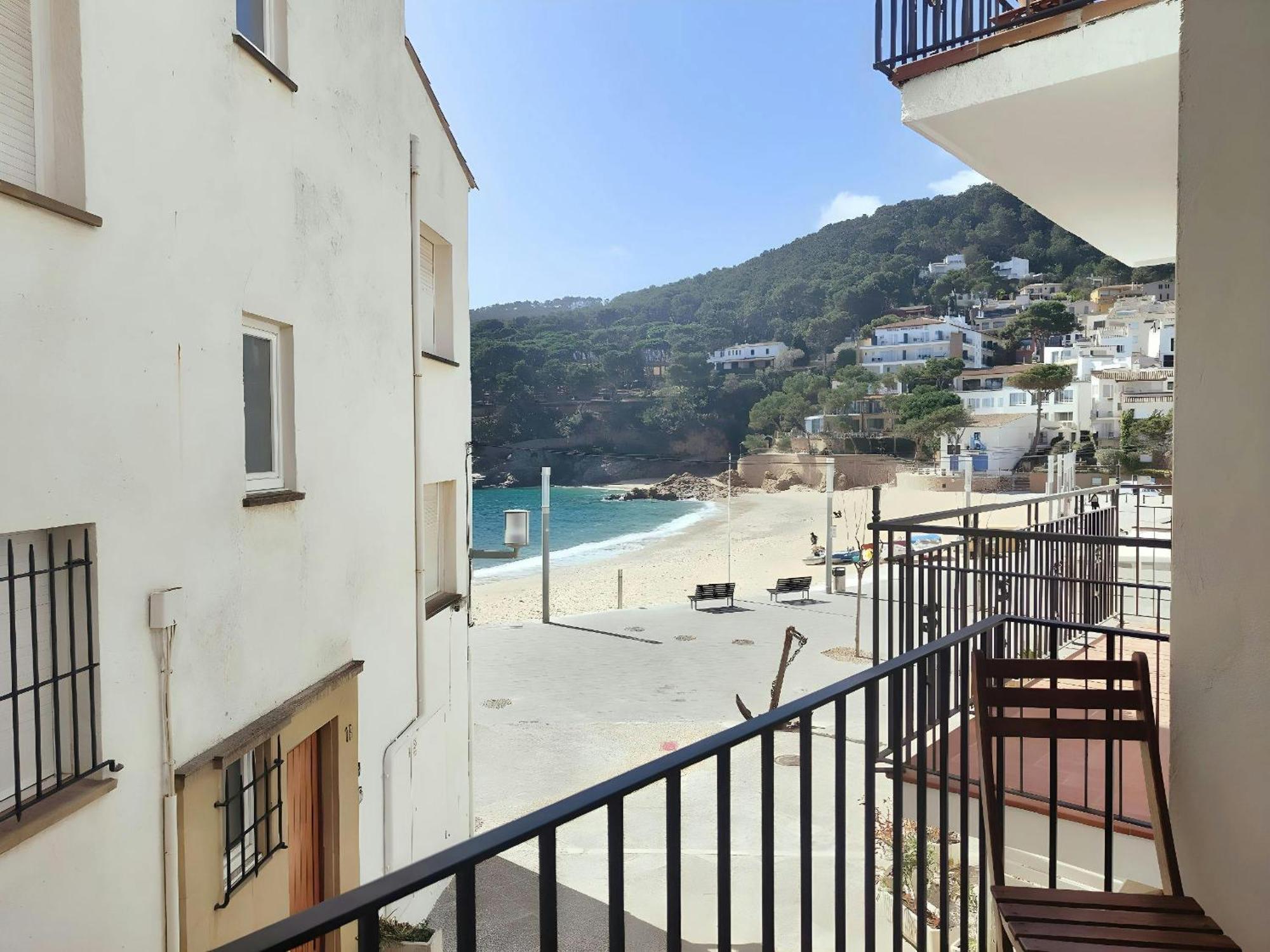 Apartment Tamariu Beachfront Ideal Para Familias Y Grupos. Tamariu