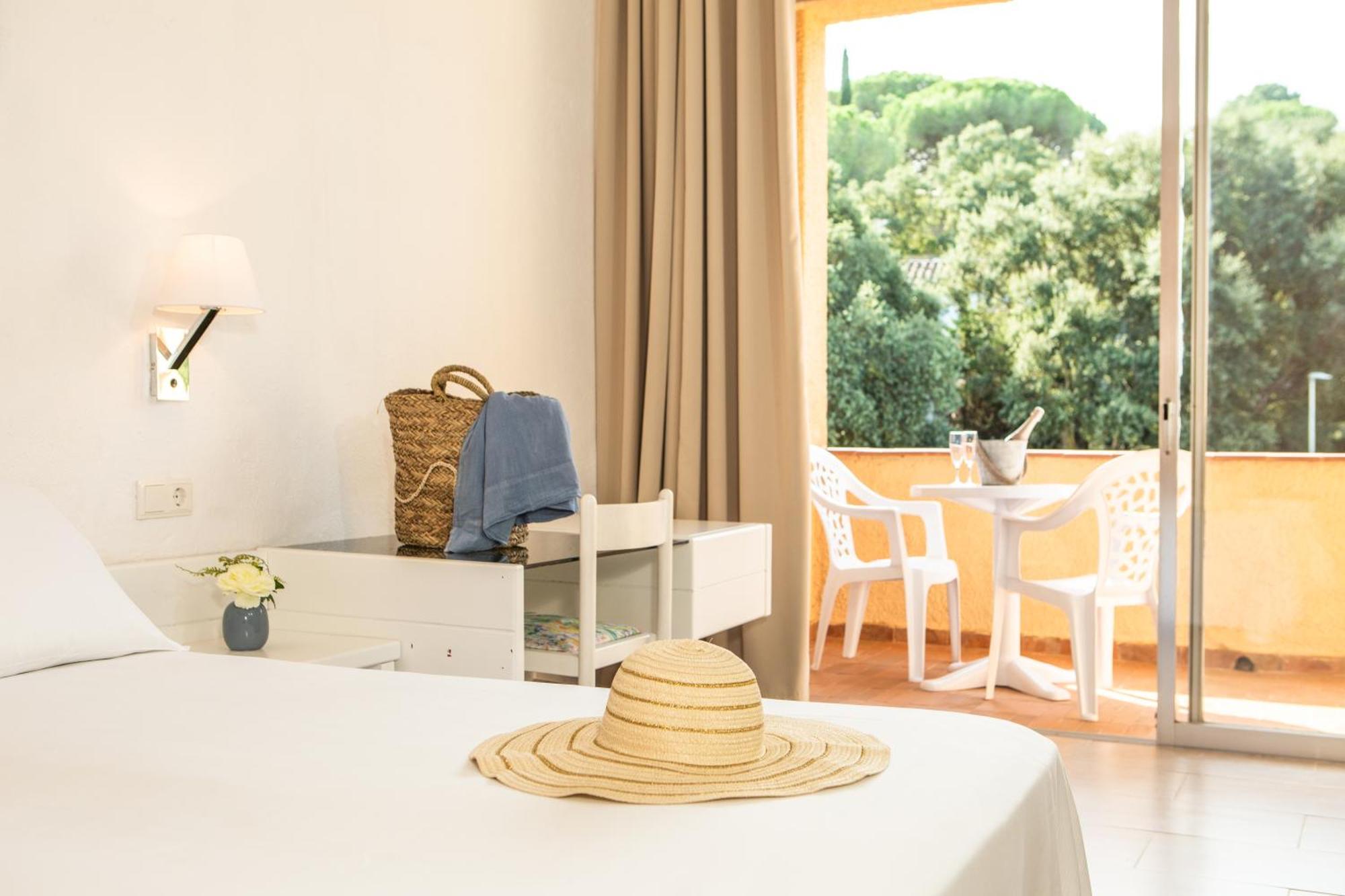 Hotel Rvhotels Golf Costa Brava 4*
