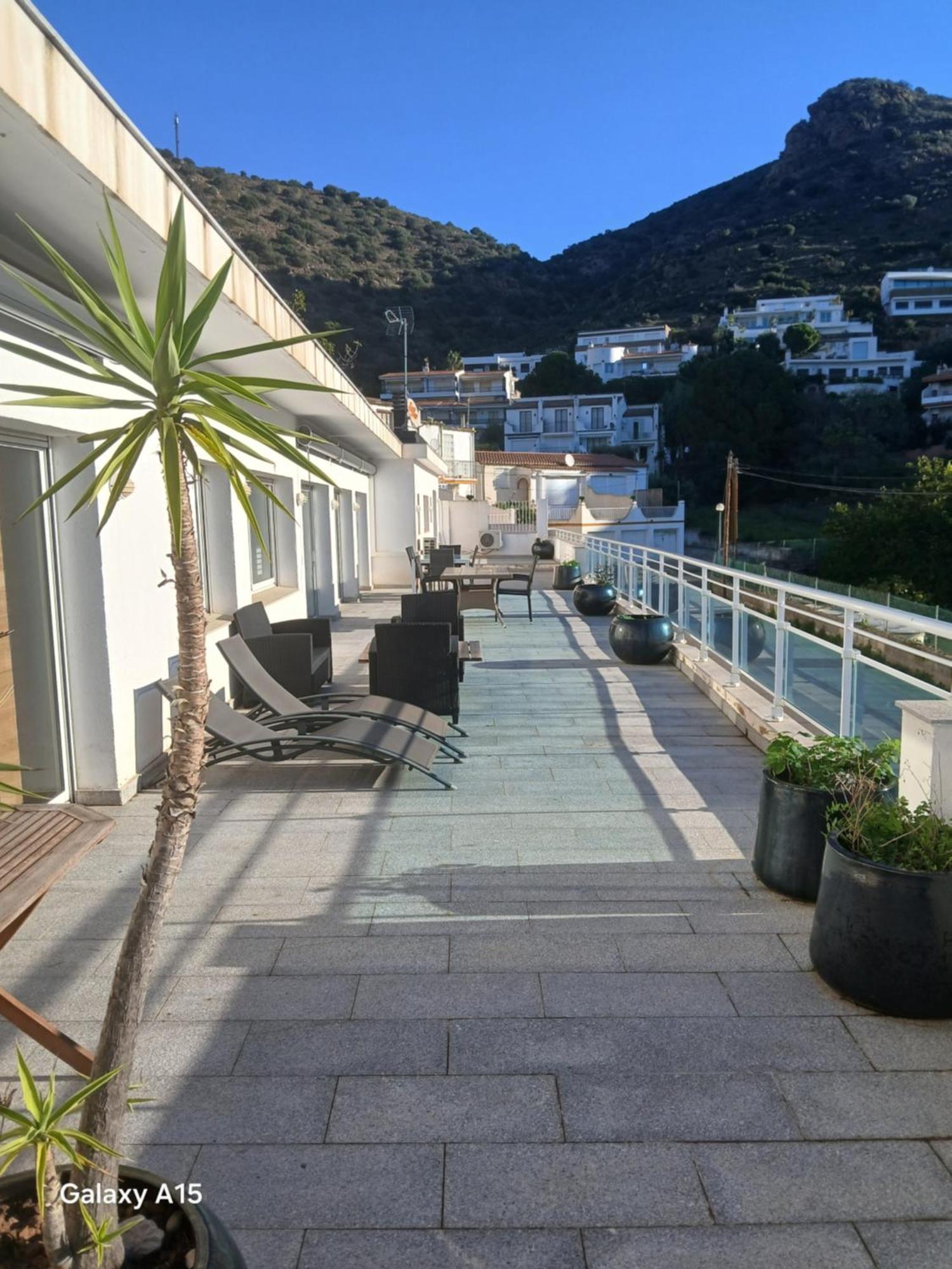 Apartment Almadrava *
