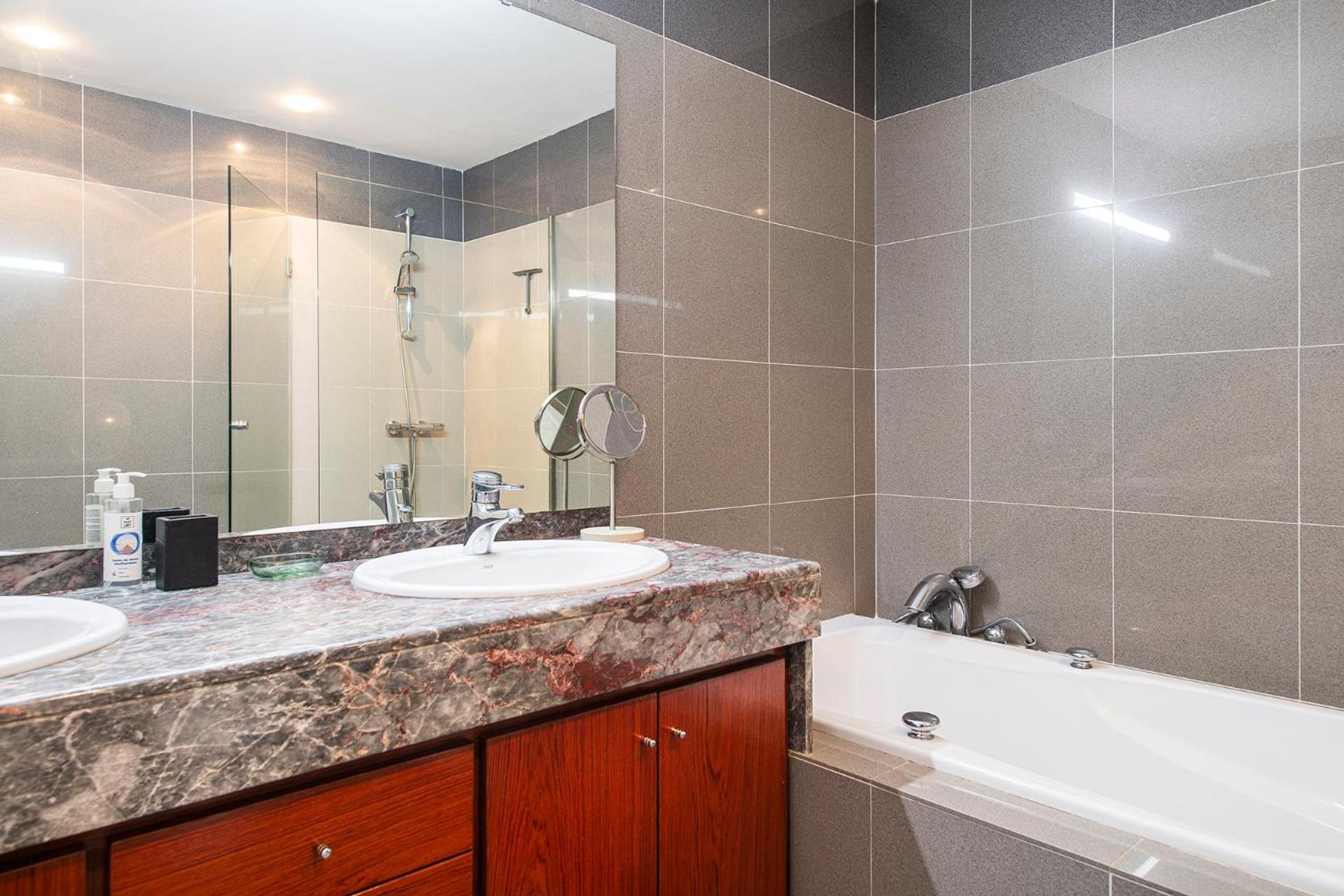 Sleep & Luxury Floor With Terrace Apartment *