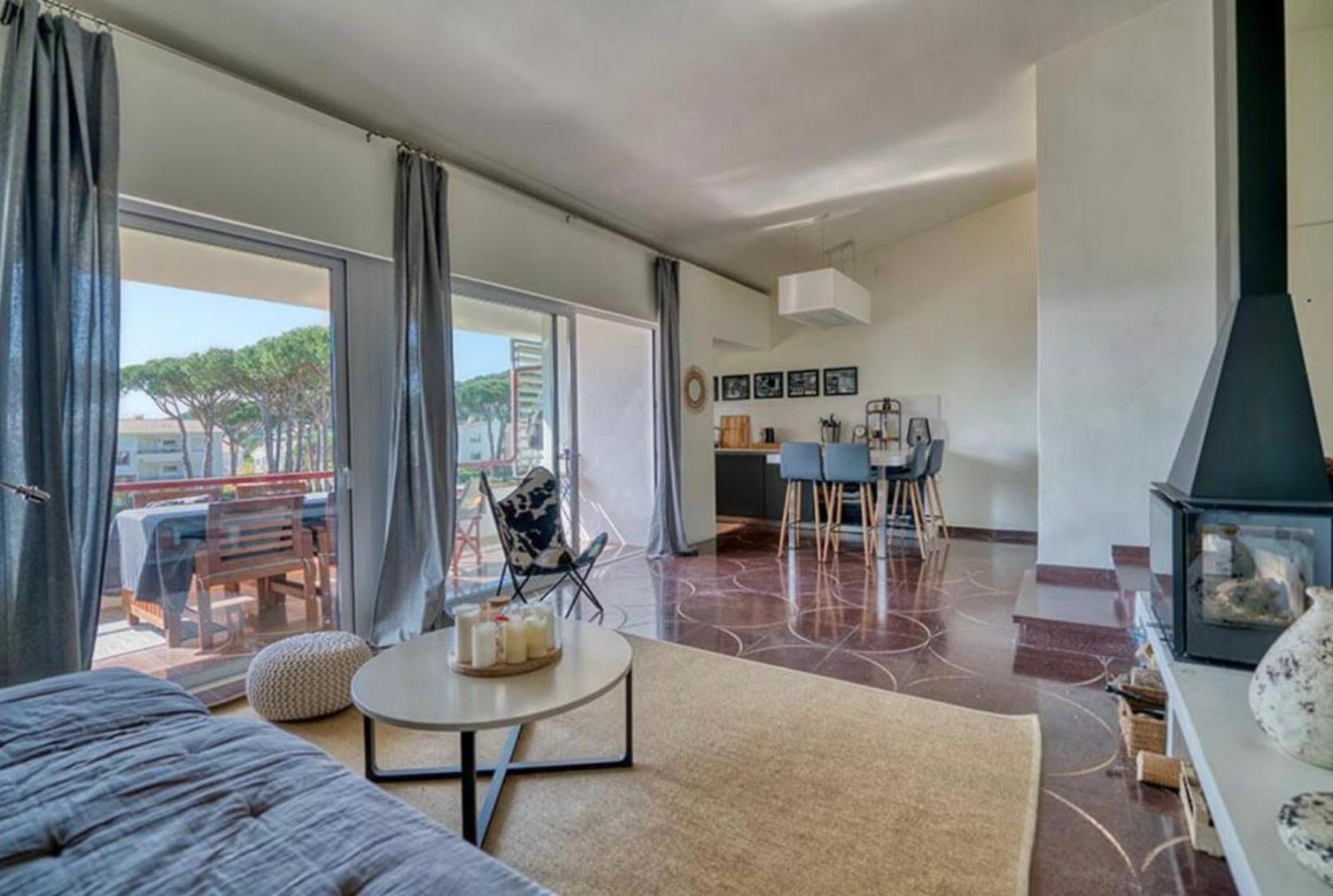 Apartamento With Pool And Tennis Courts In Calella De Palafrugell