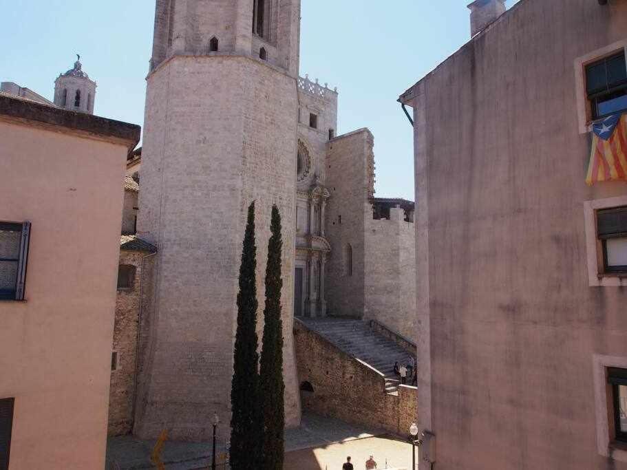 Modern In Old Town W Cathedral Views * Girona