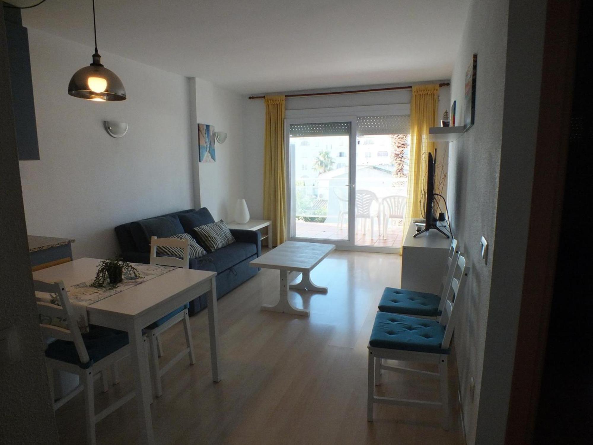 Apartamento En Port Canigo, Roses: 2 Hab, Terraza, Piscina Comunitaria. - Es-204-29 Rosas