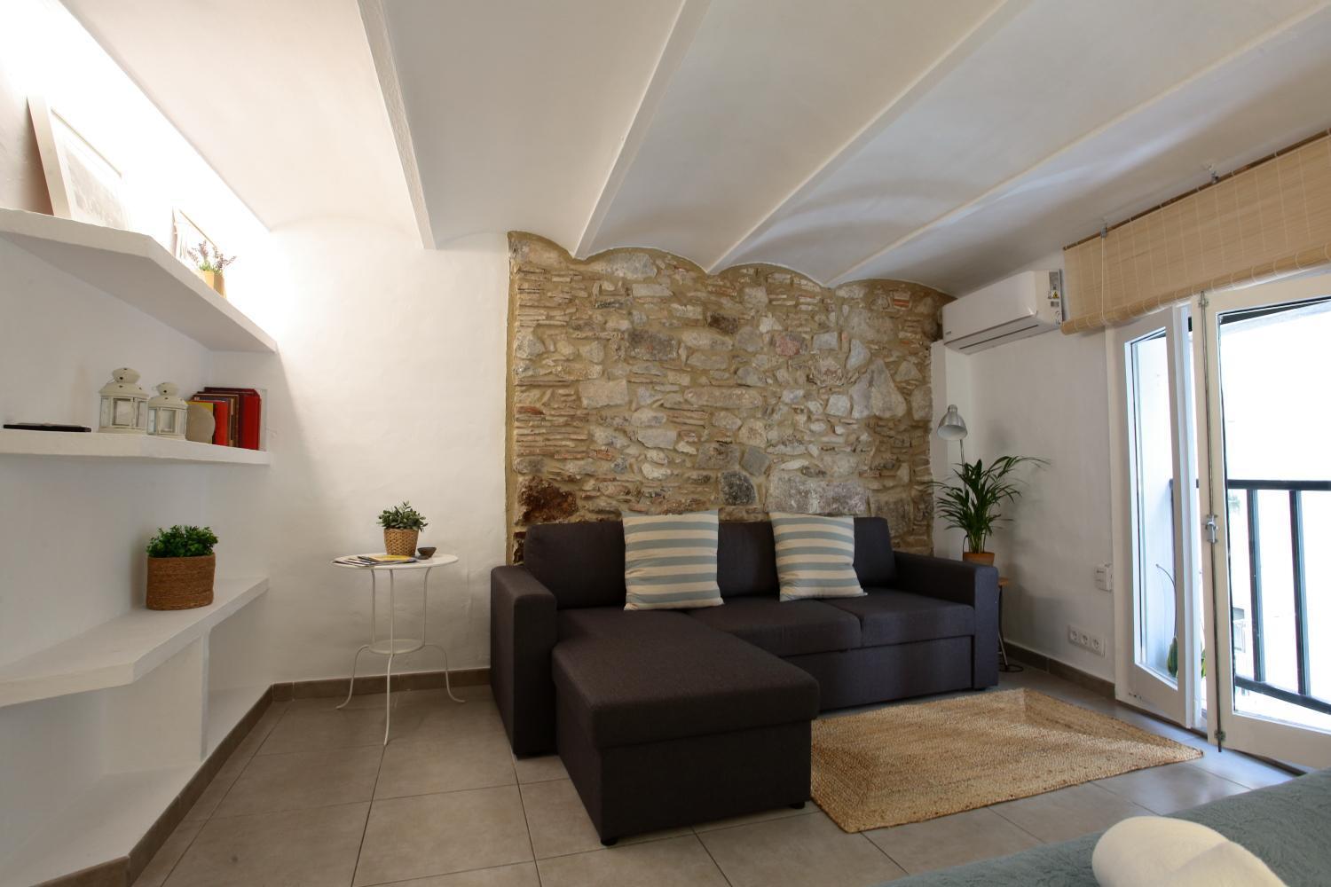 Old Side Two Apartment Girona