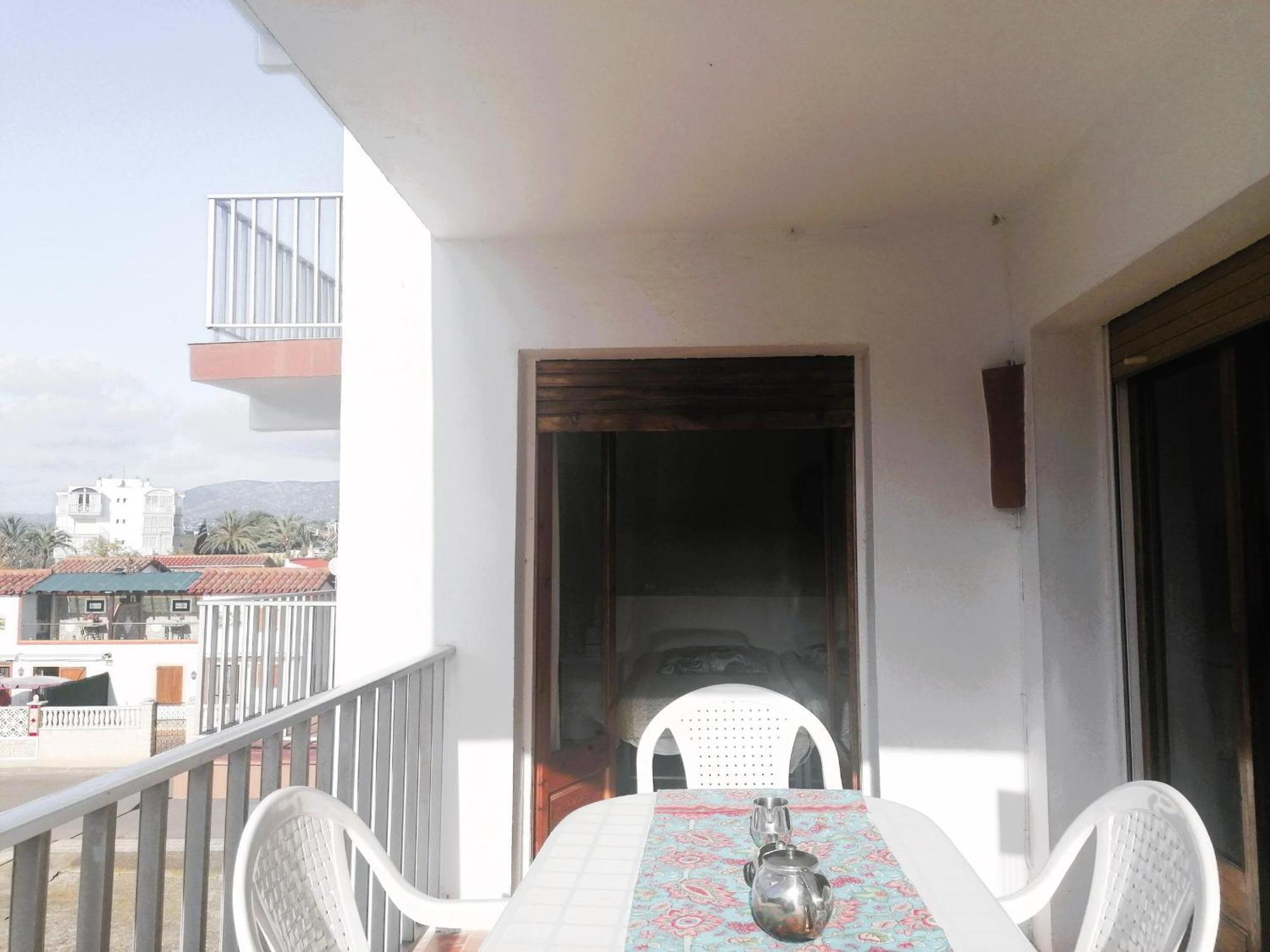 Apartamento Apto En 2ª Linea De Playa Con Terraza, Wifi Y Parking Comunitario En Santa Margarita, - Es-258-67 Rosas