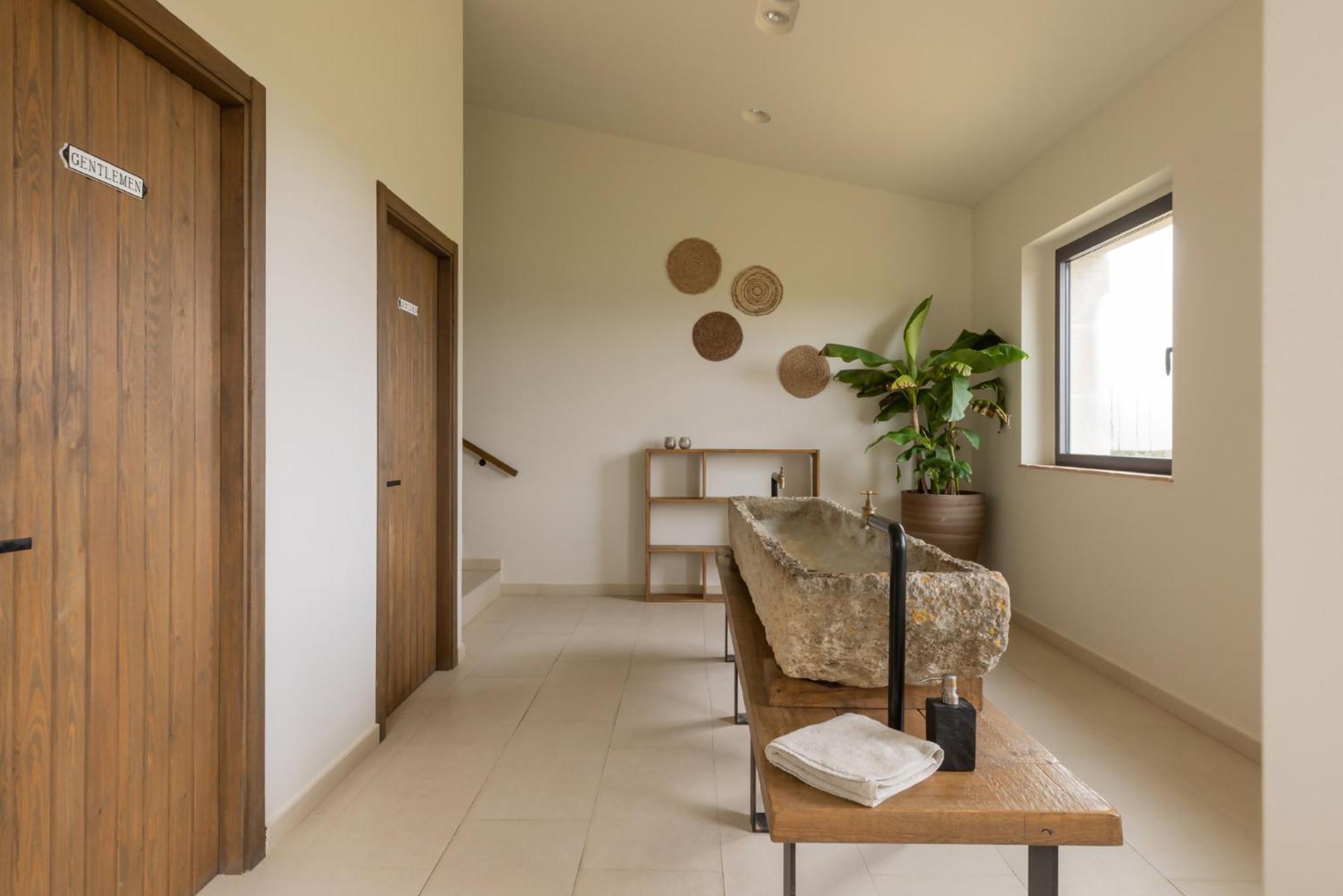 Bufi, Espectacular Casa Con Piscina Interior *