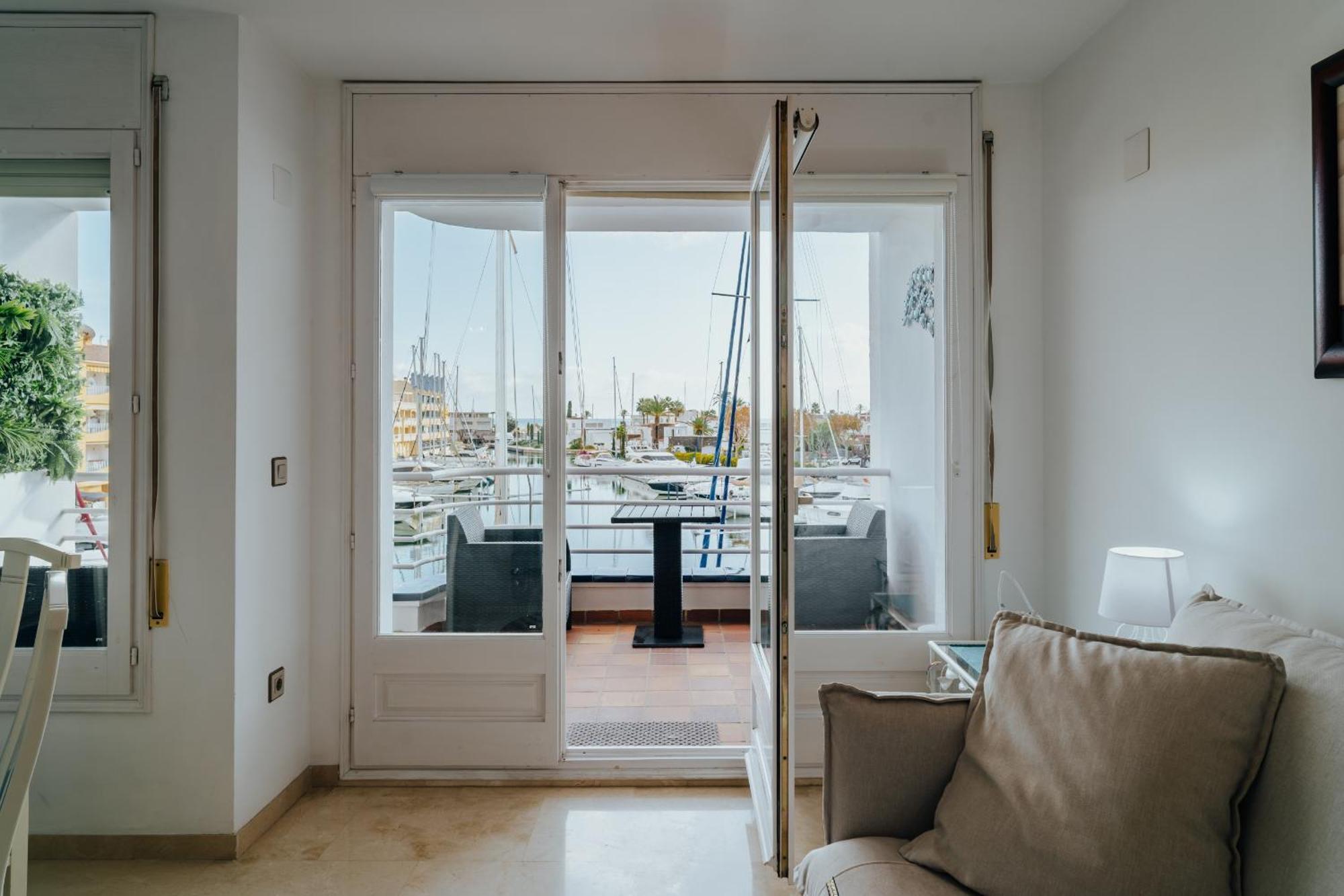 Welcs Estudio 195 Emp Con Vistas Al Canal Apartamento *