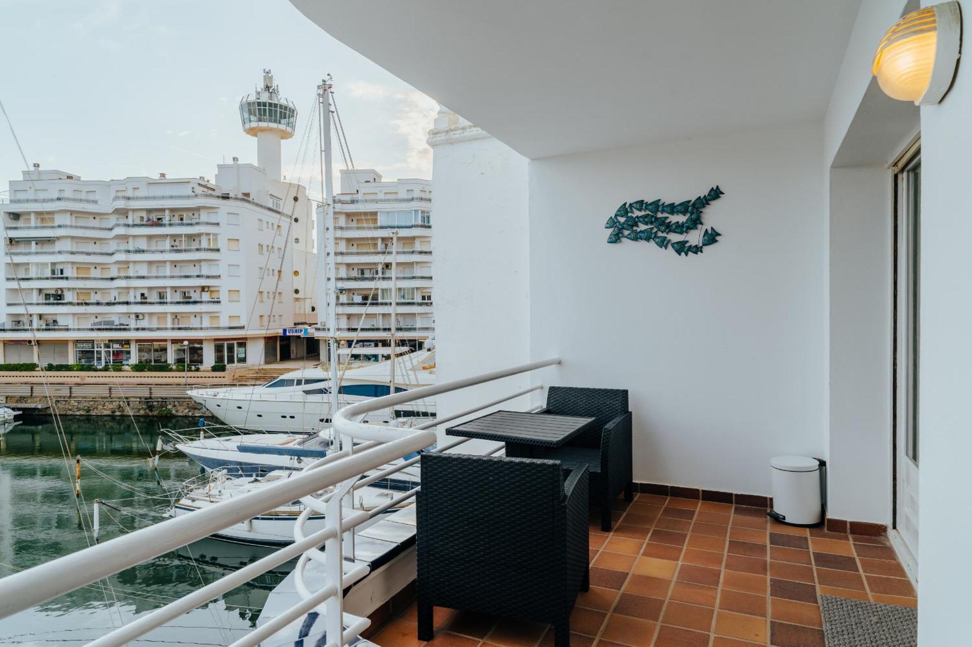 Apartamento Welcs Estudio 195 Emp Con Vistas Al Canal Ampuriabrava