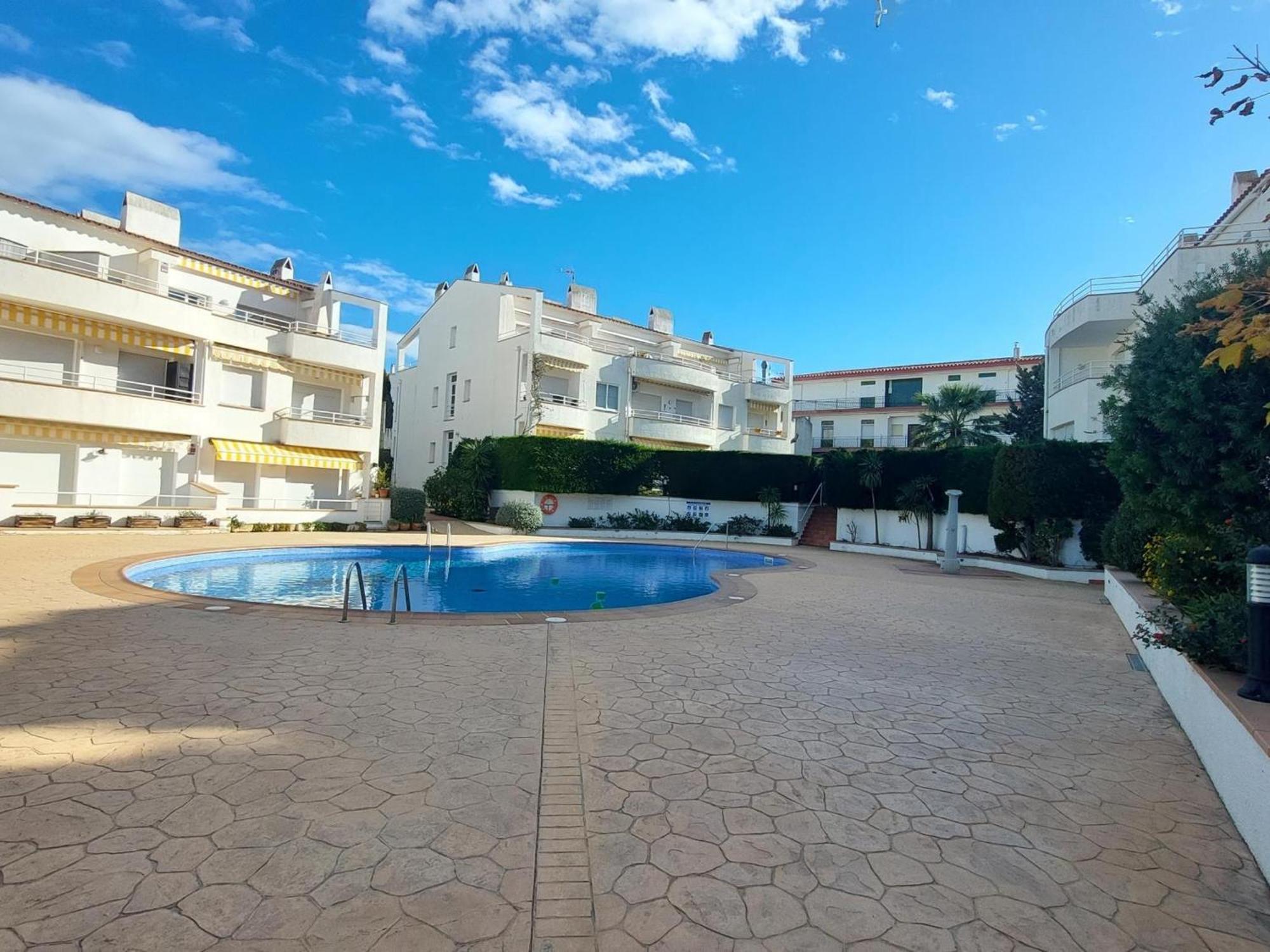 Con Terraza Y Vistas Al Mar En - Es-170-93 Apartamento