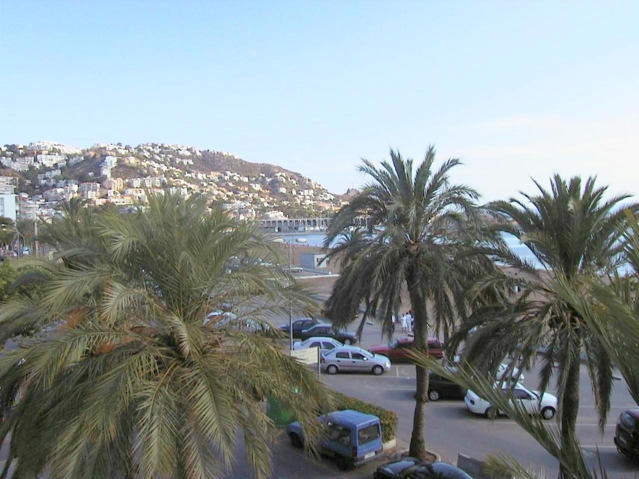 Rhode Vista Al Mar Rosas