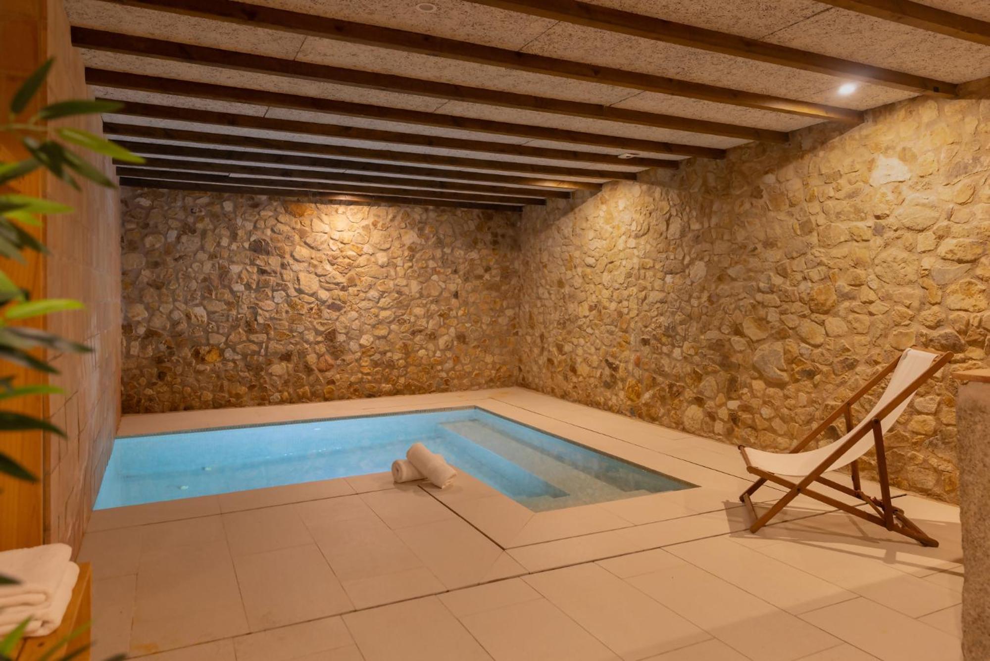 Bufi, Espectacular Casa Con Piscina Interior Villa *