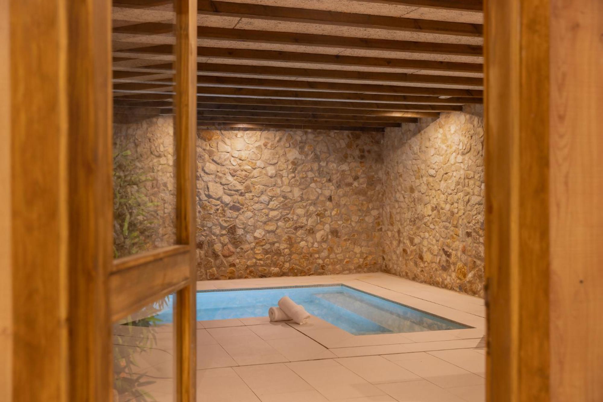 Bufi, Espectacular Casa Con Piscina Interior Villa *