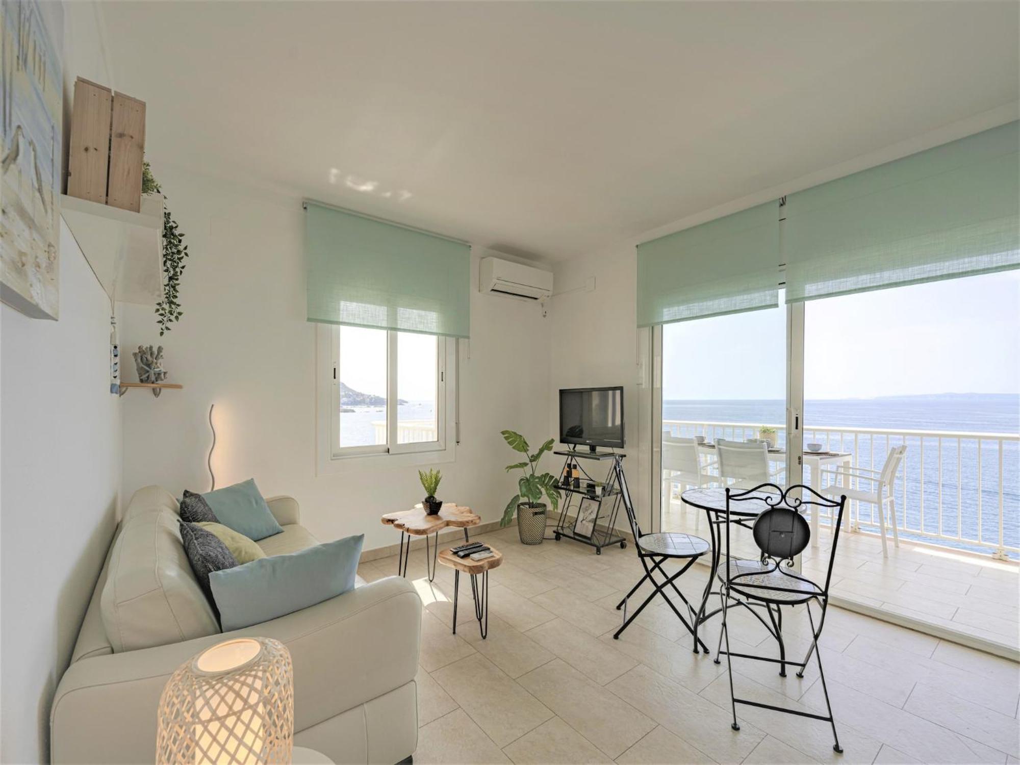 Apartamento Pretty With Balcony Rosas