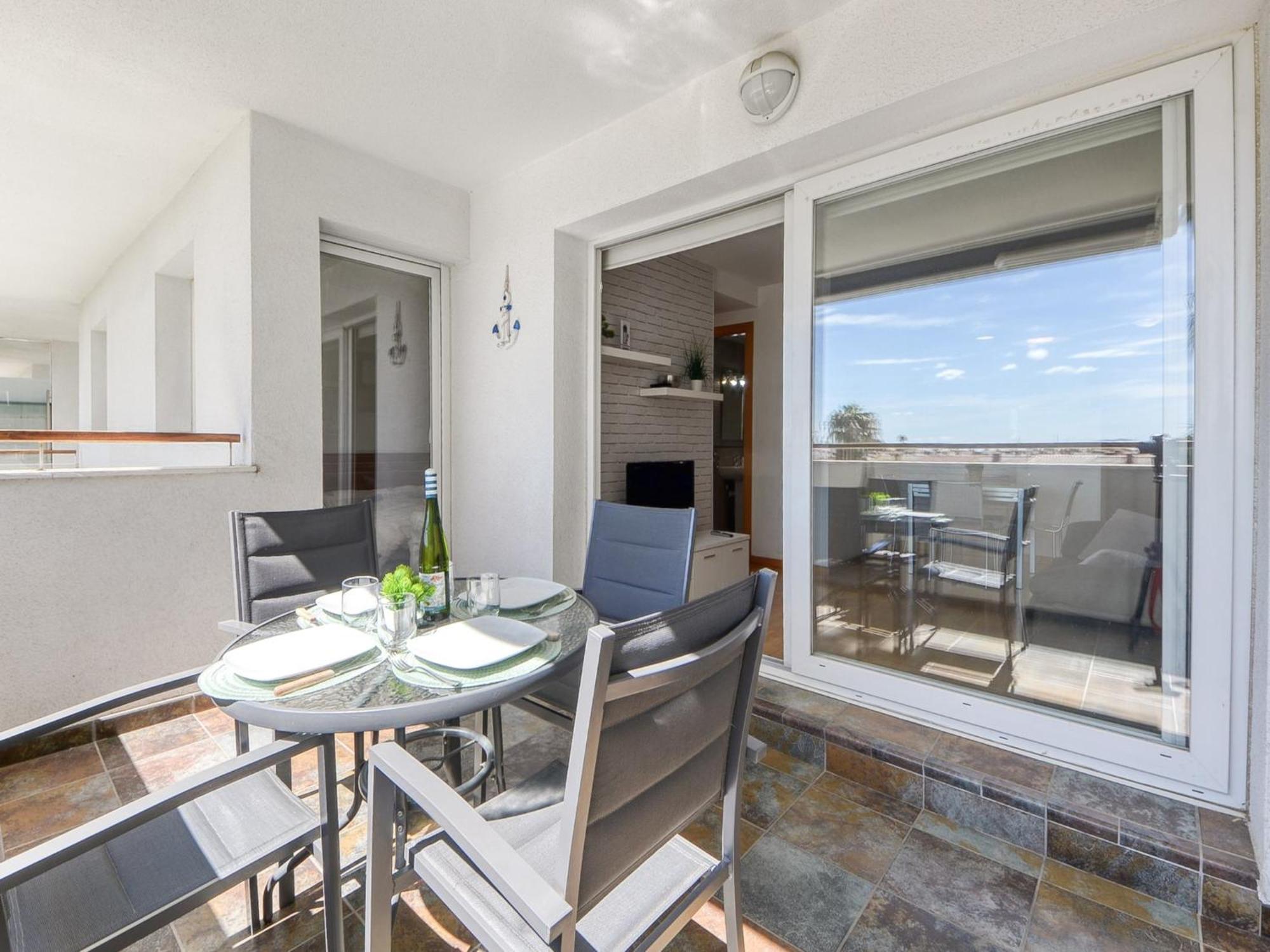 Charming With Patio Apartamento