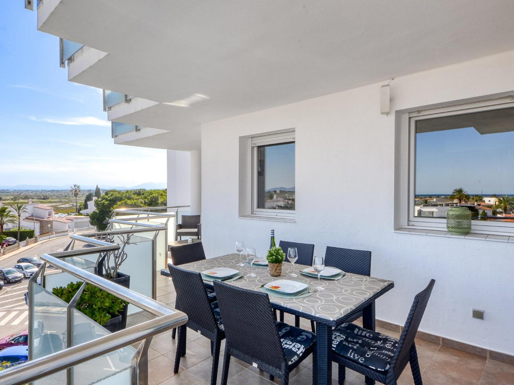 Apartment With Scenic View Empuriabrava