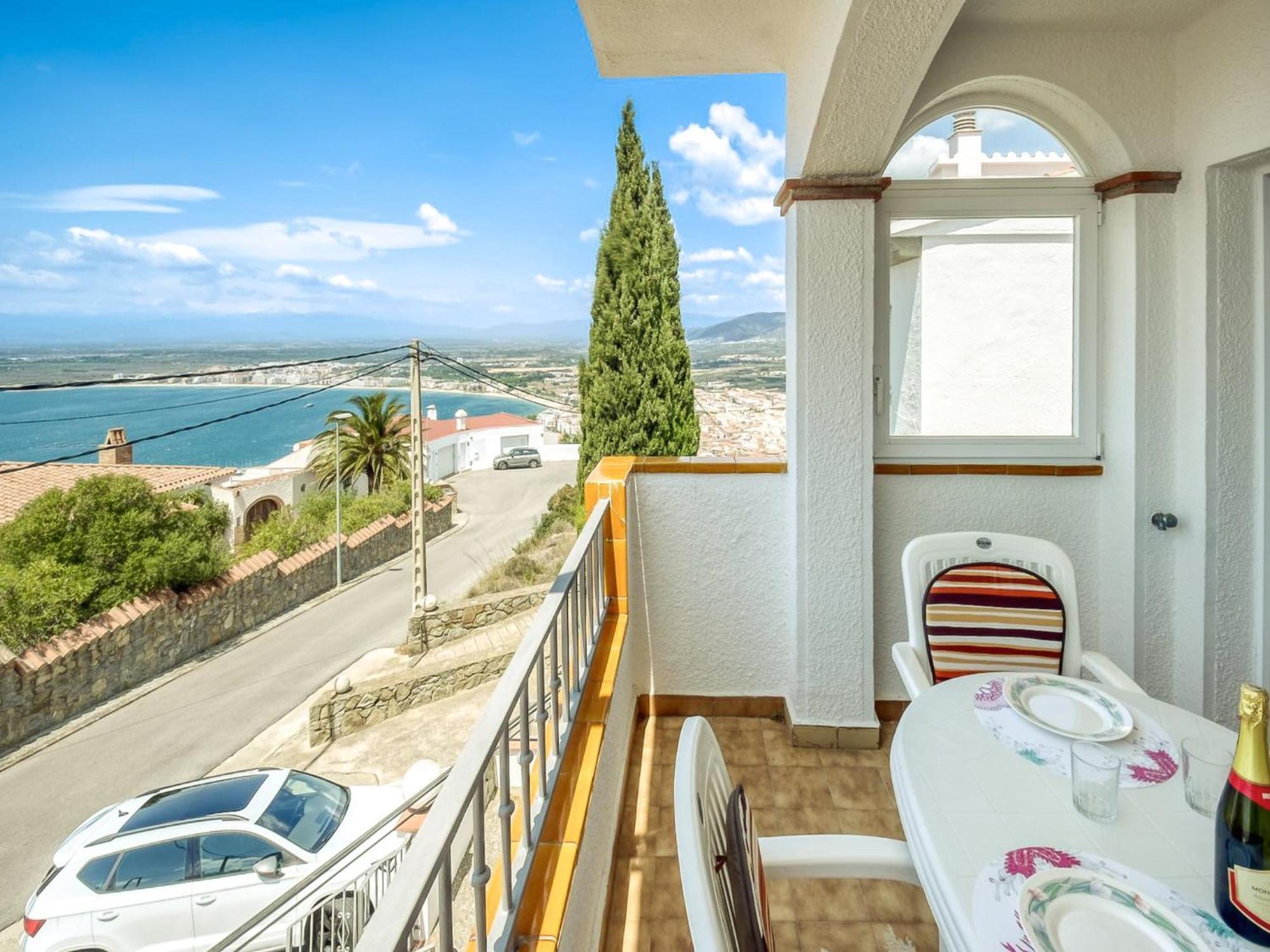 Apartamento Pretty With Balcony Rosas