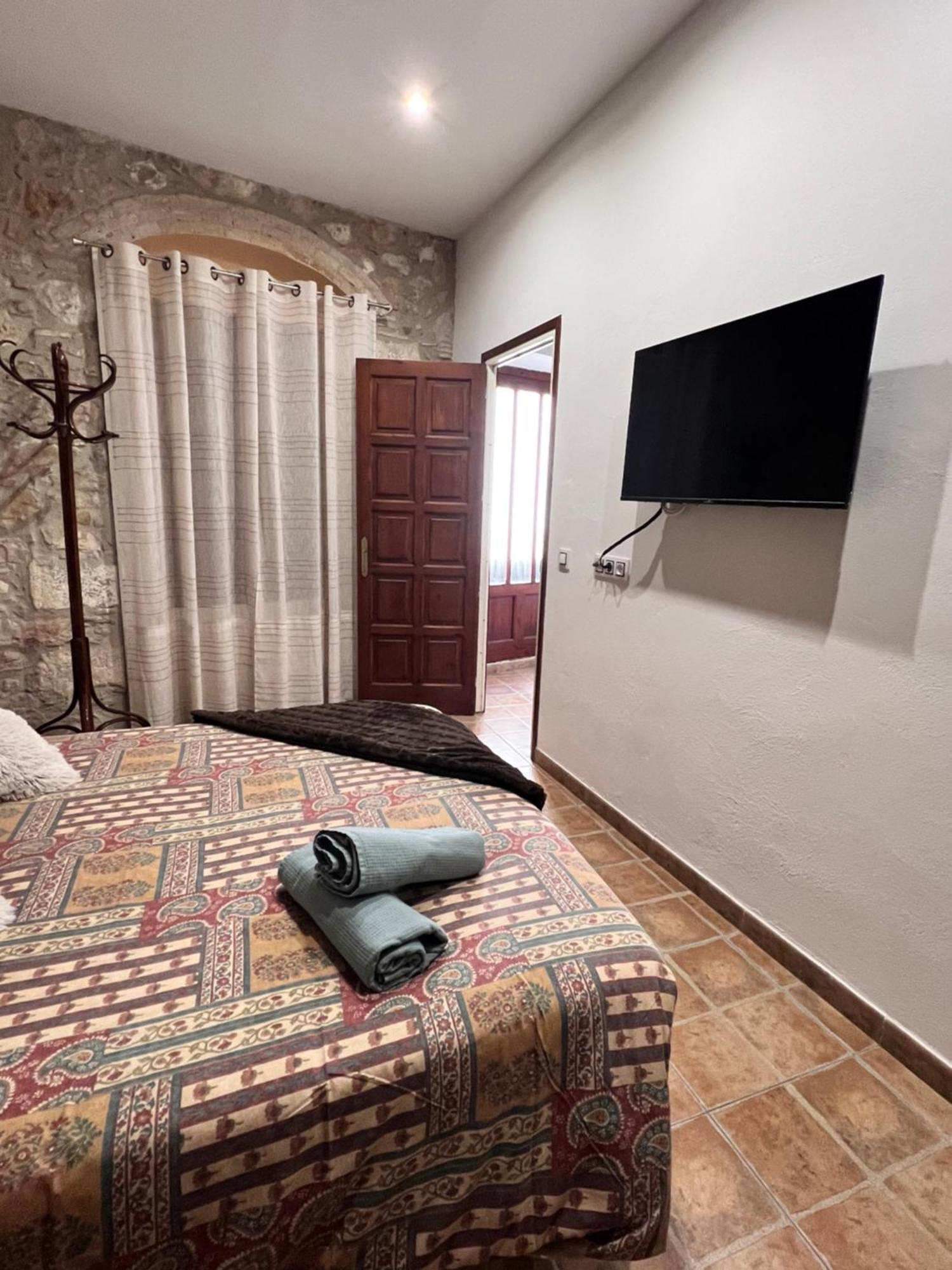Apartamento Remigi, Centro Del Pueblo Con Aire Acondicionado